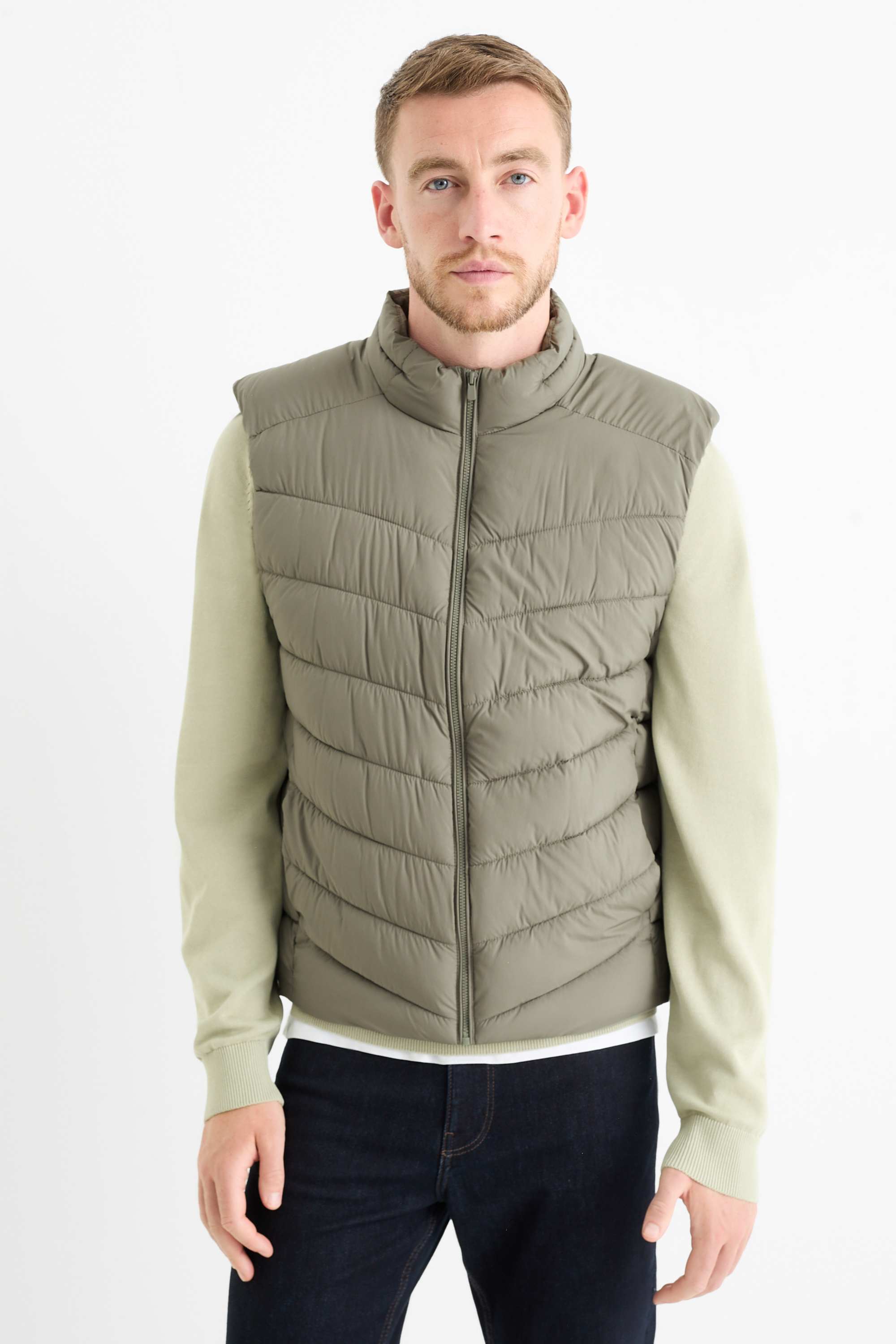 Quilted gilet green