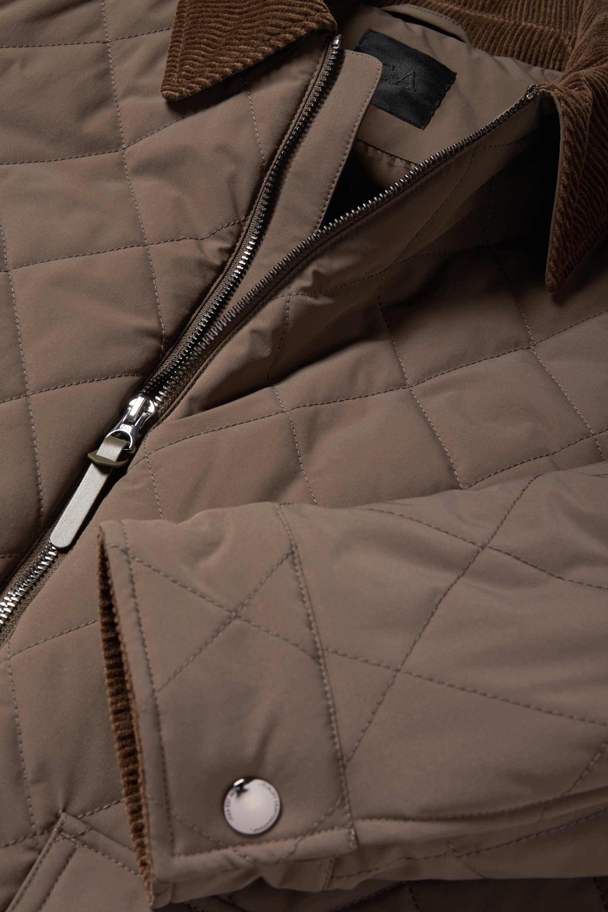 Quilted jacket dark brown (1)