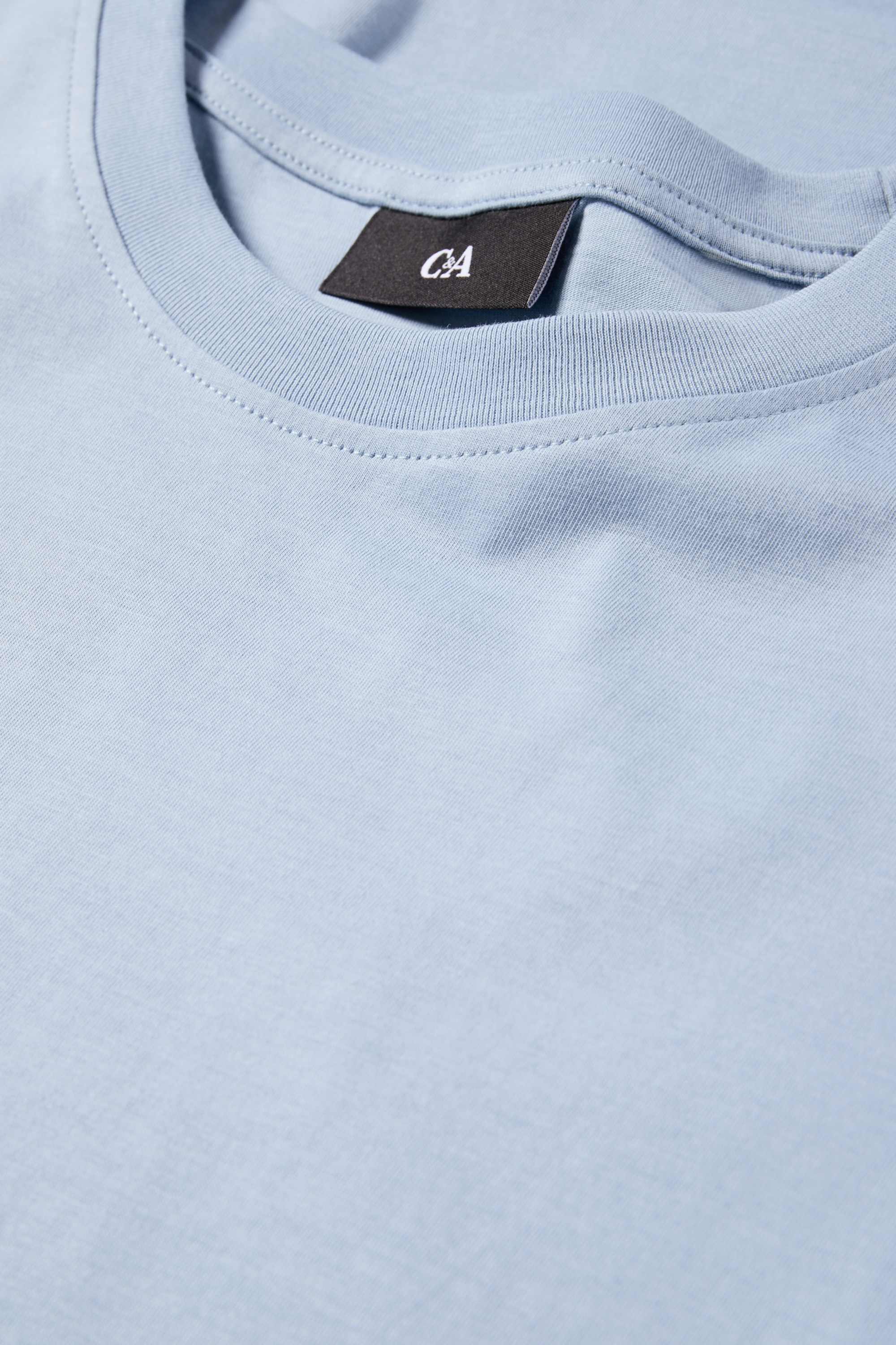 T-shirt - regular fit light blue