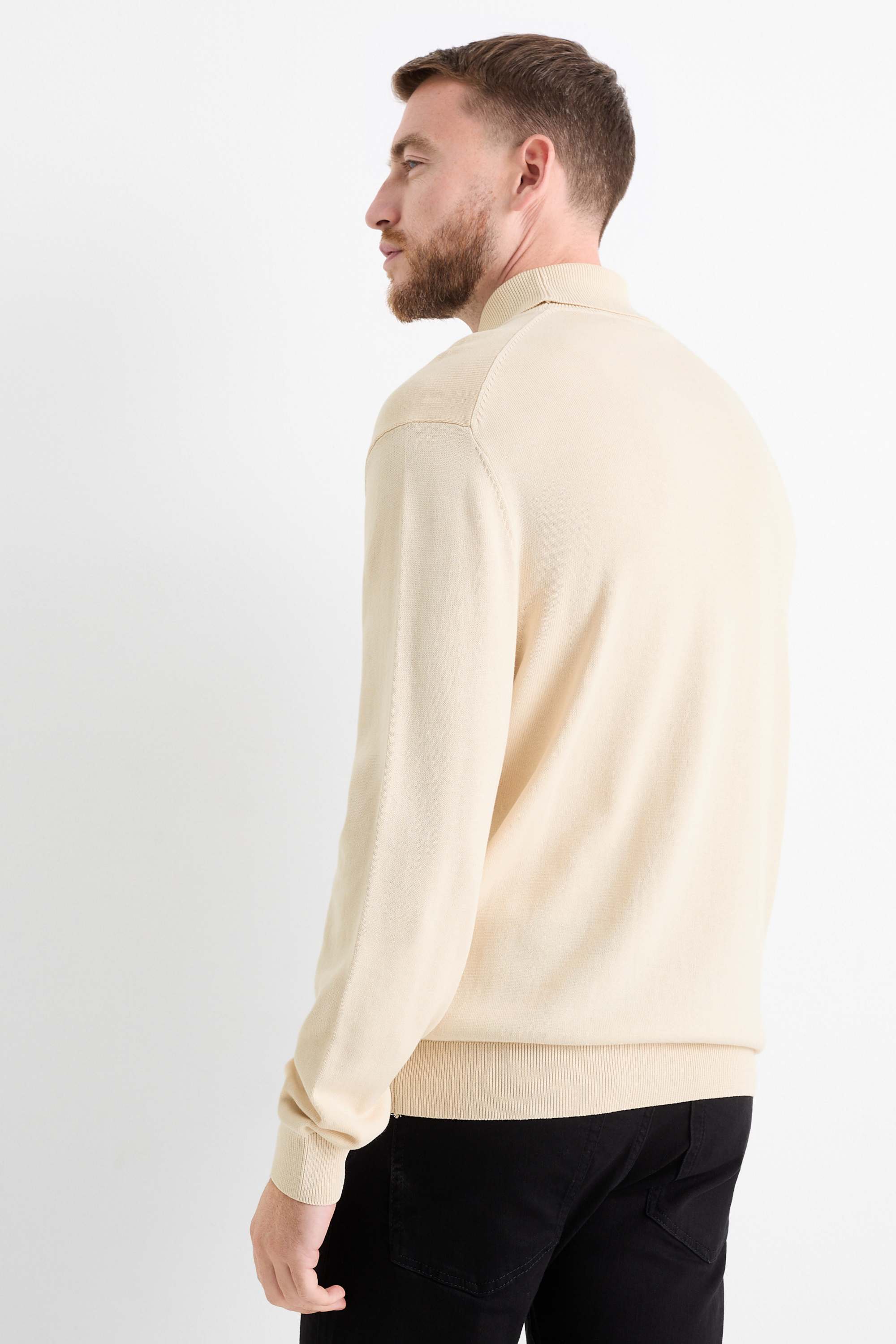 Turtleneck jumper light beige