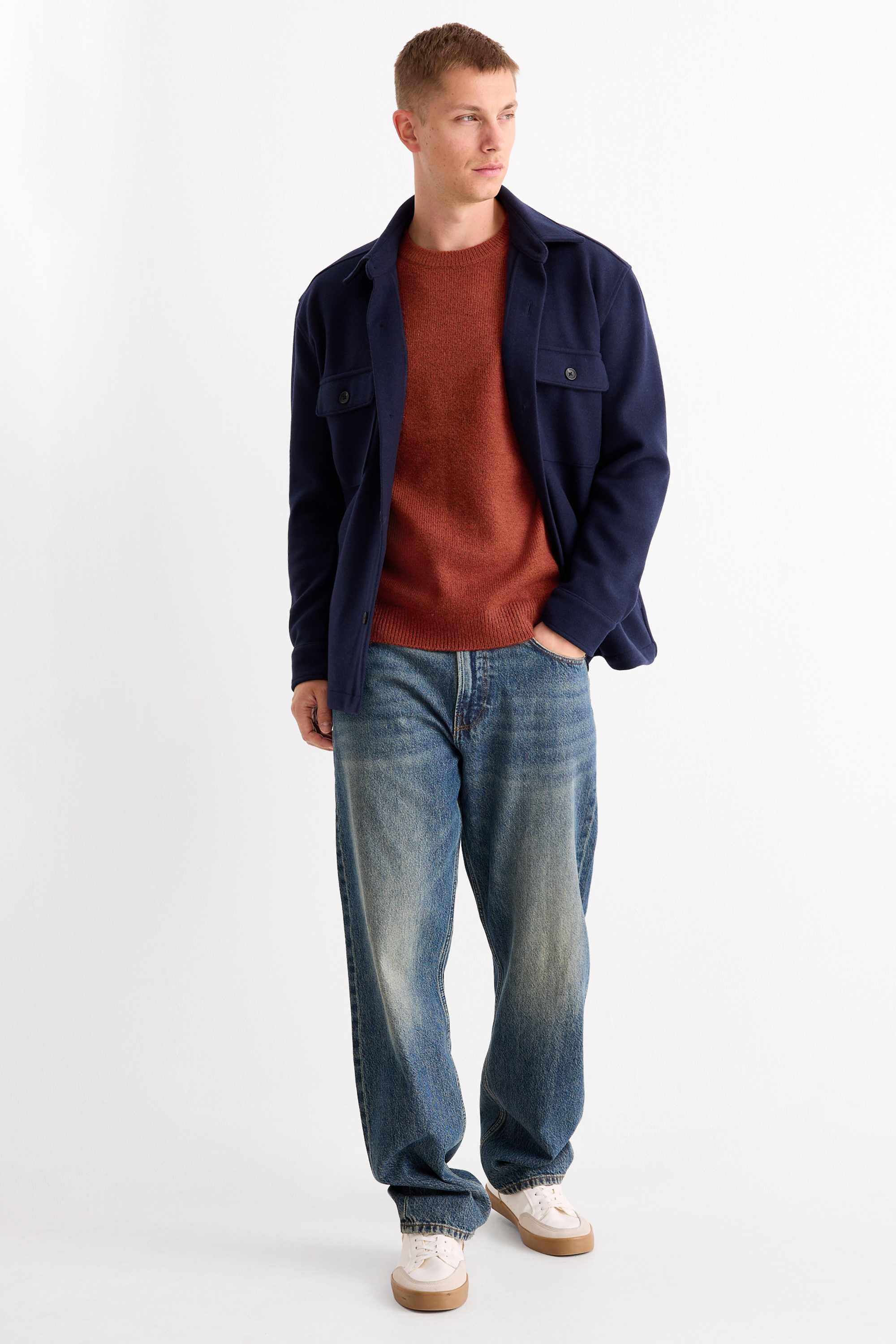 Jumper brown