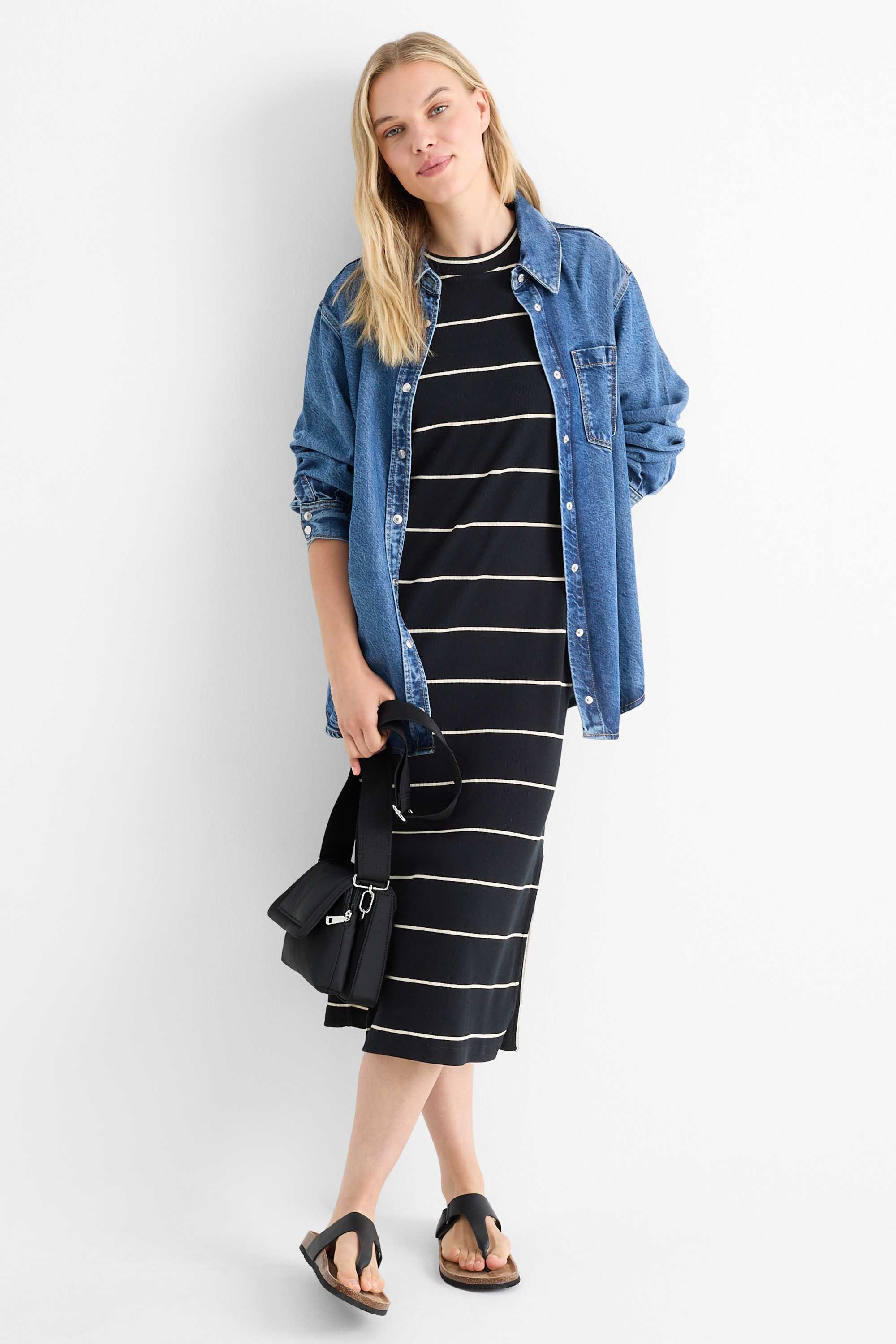T-shirt dress - ribbed - striped black / beige