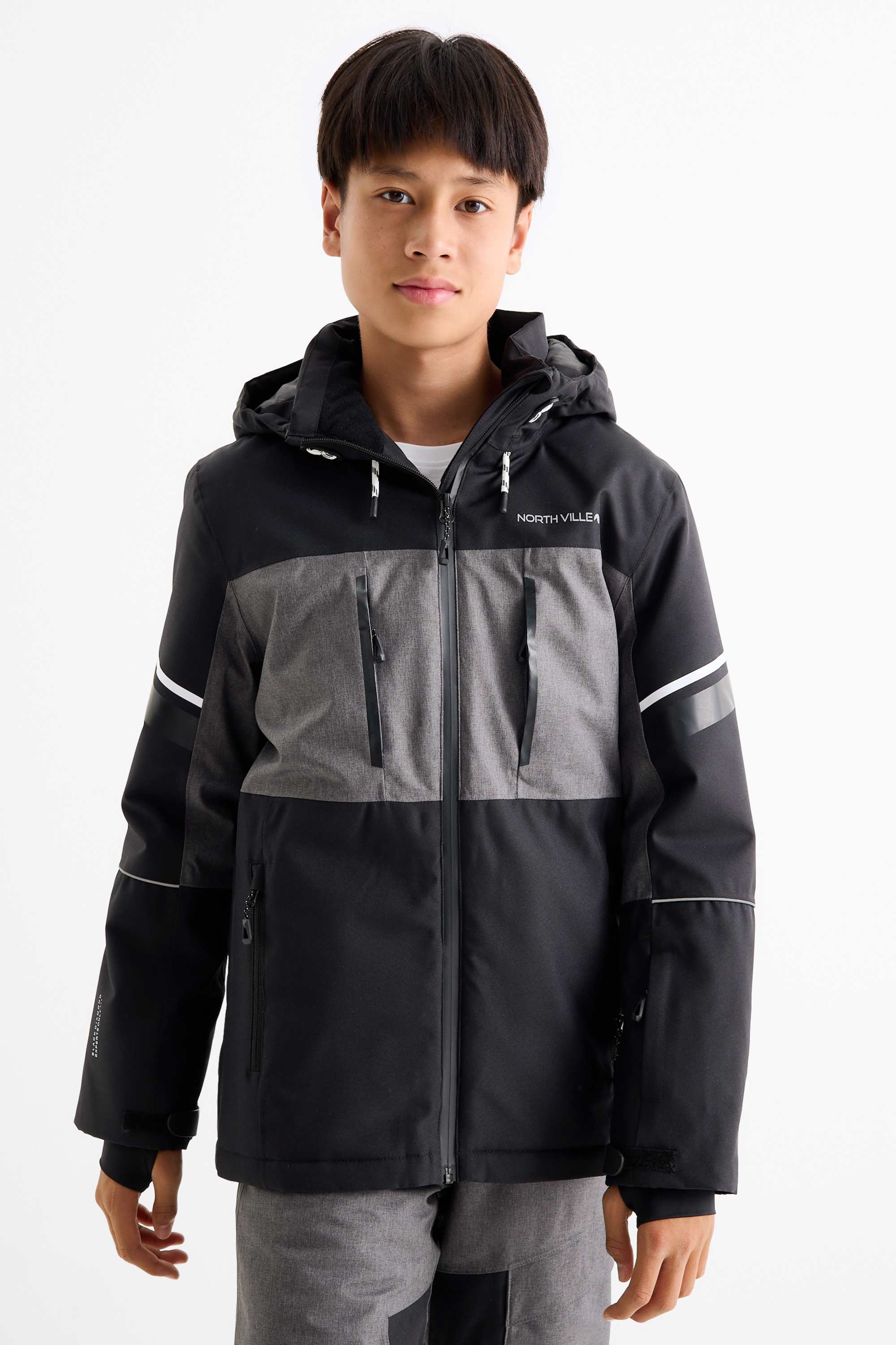 Ski jacket with hood - waterproof black