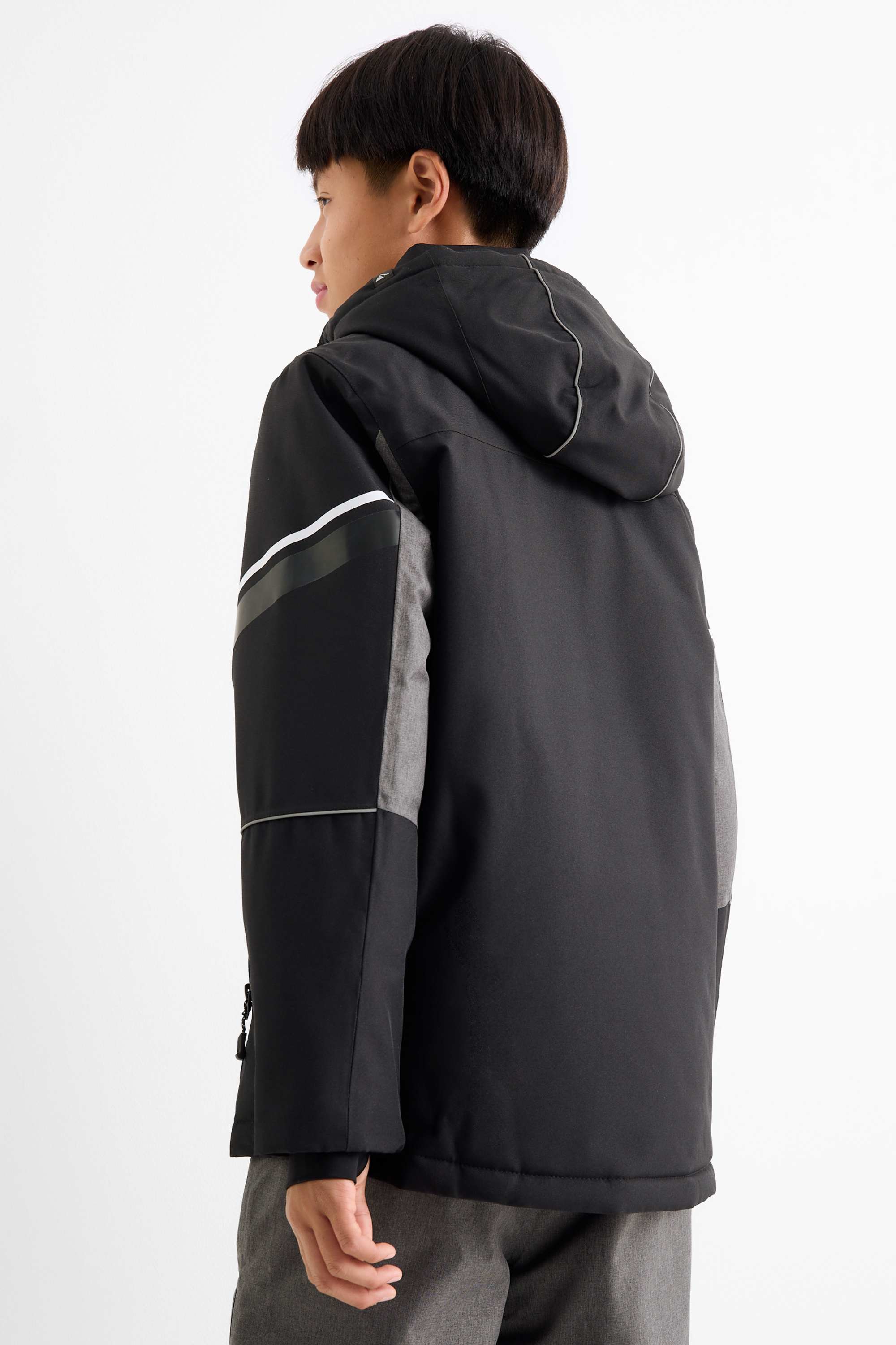 Ski jacket with hood - waterproof black