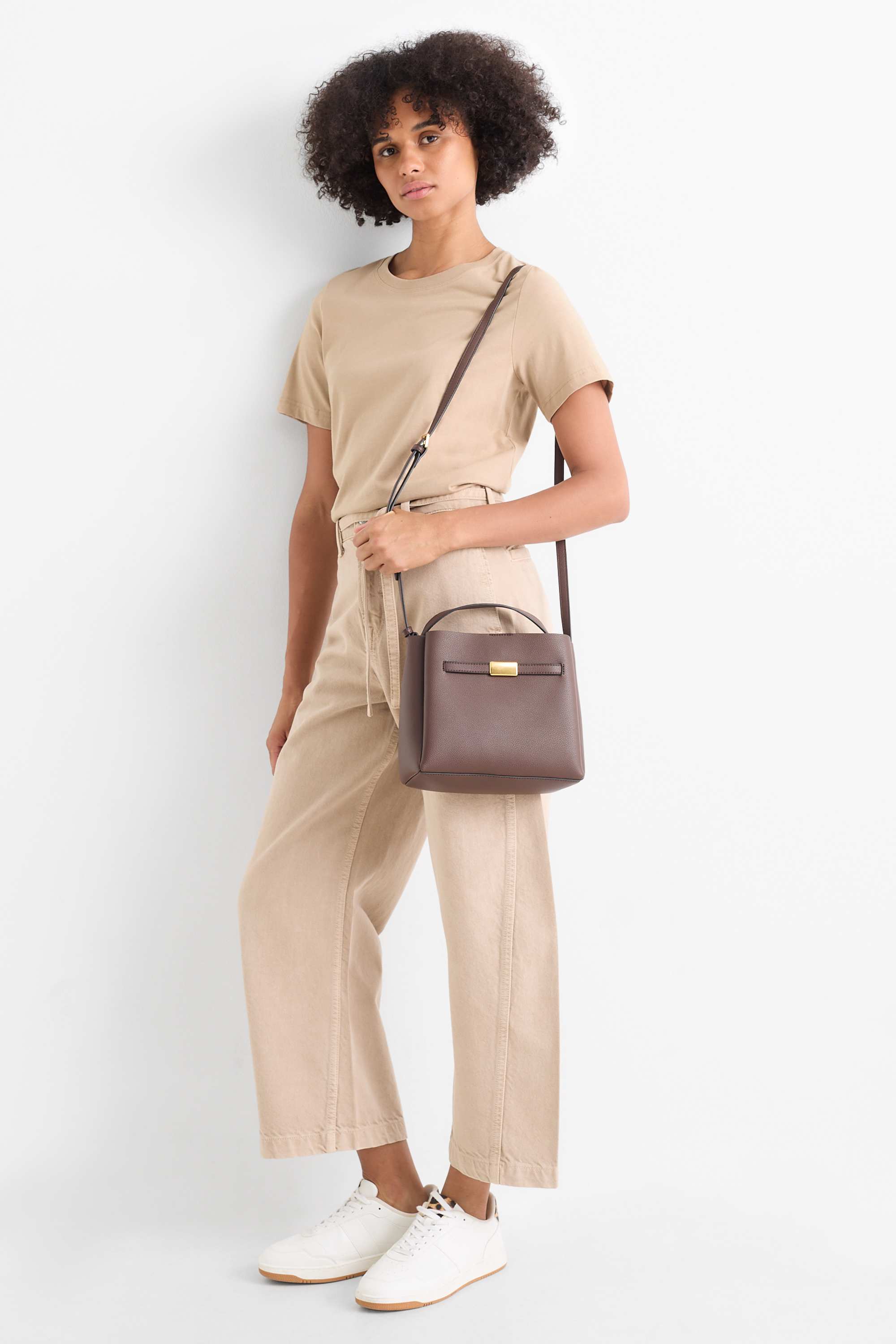 T-shirt - regular fit beige