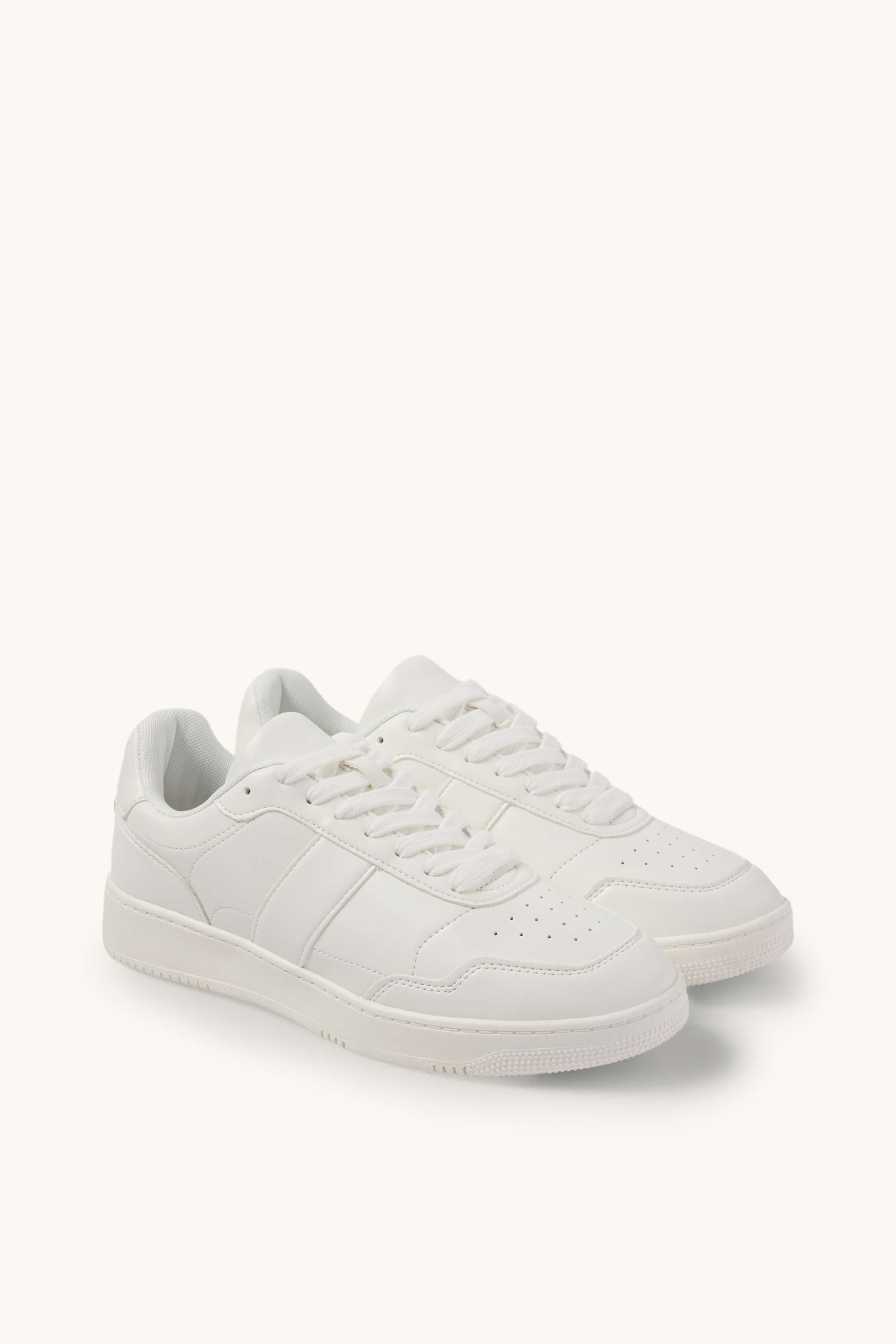 Trainers - faux leather white
