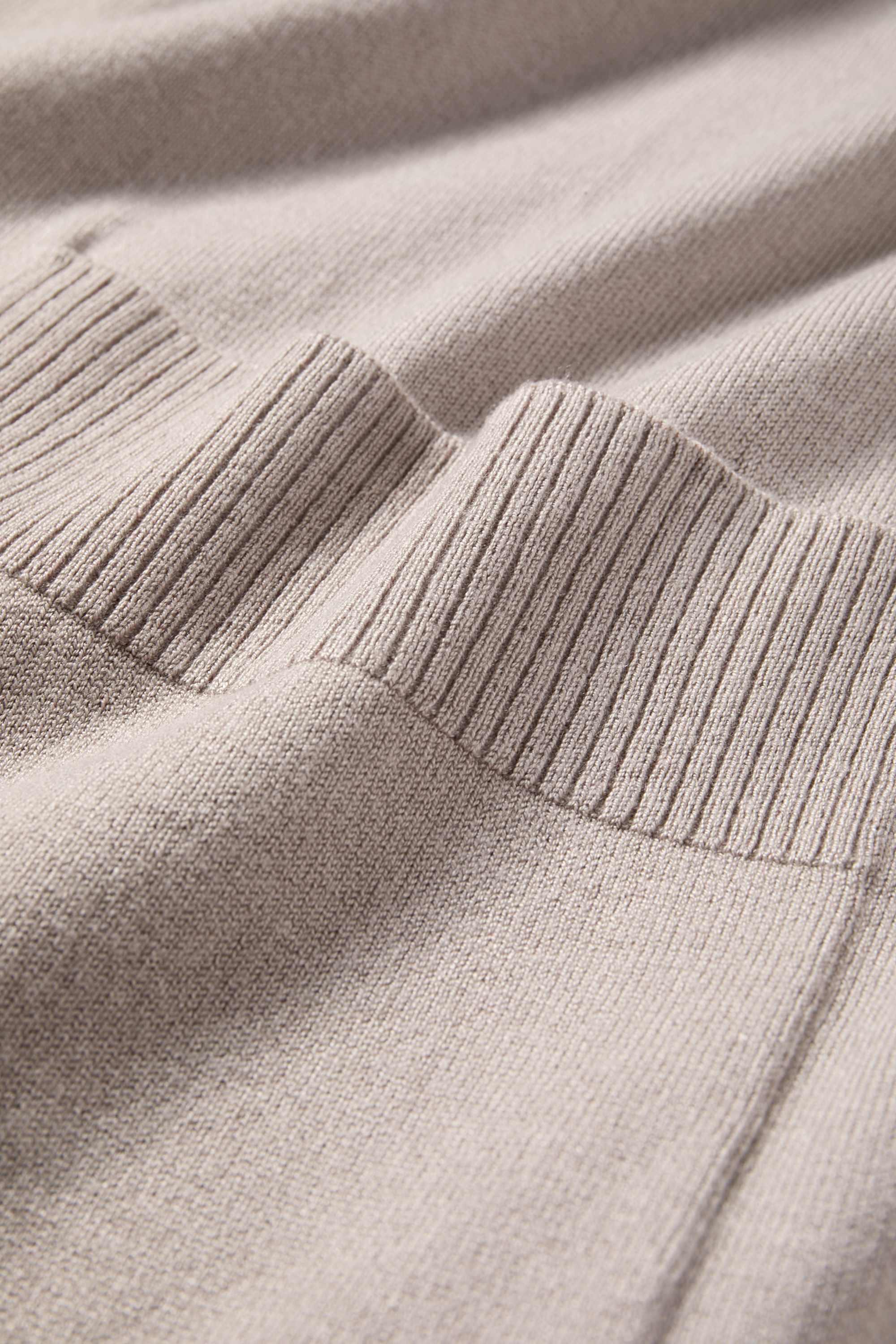 Long cardigan beige
