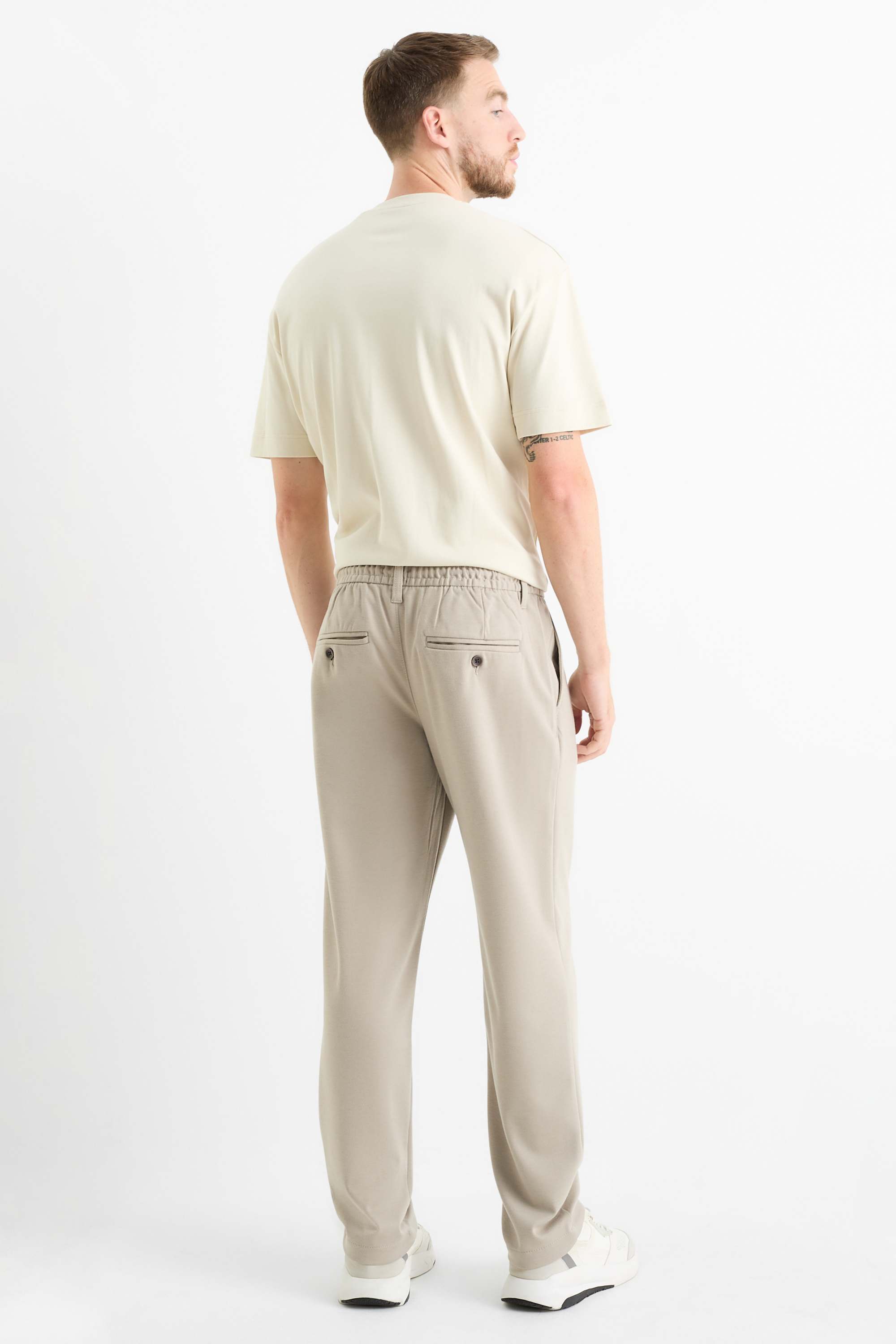 Chinos - tapered fit beige