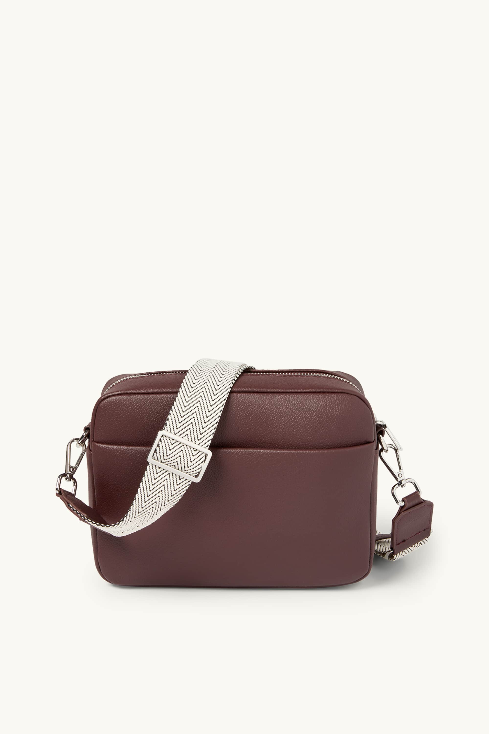 Crossbody bag with detachable bag strap - faux leather bordeaux