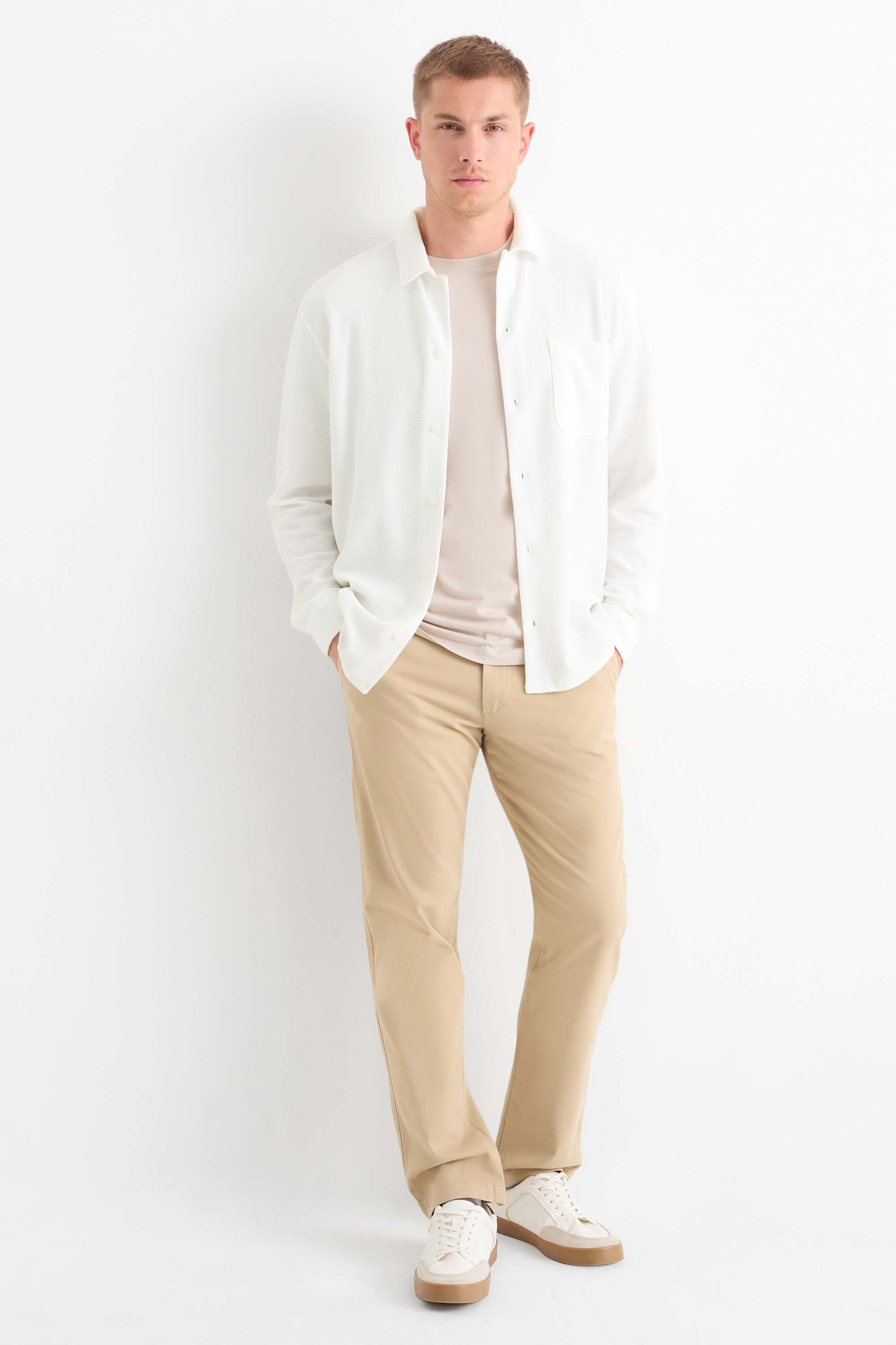 Knitted shirt - loose fit - lapel collar - ribbed cremewhite