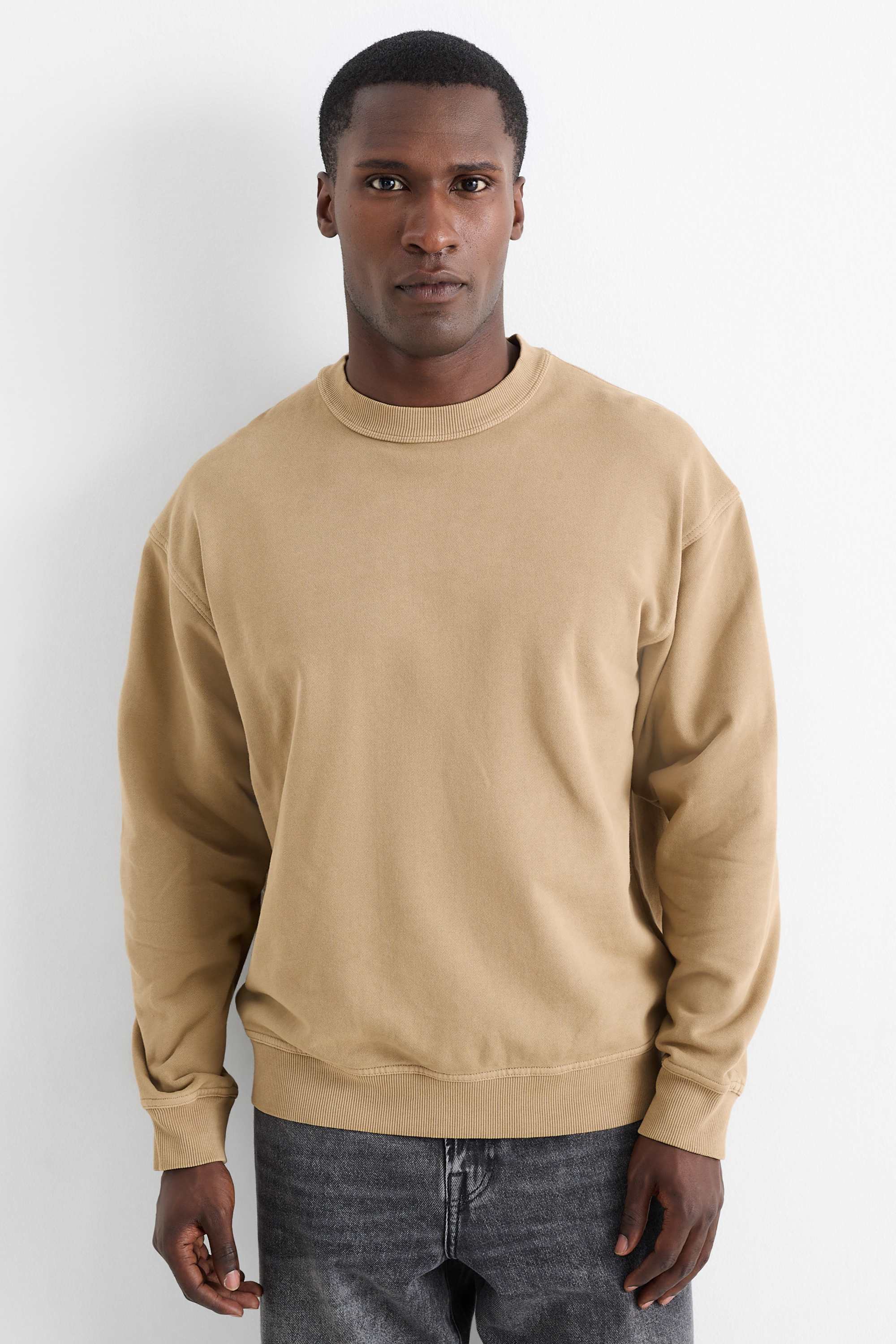 Sweatshirt light brown (3)