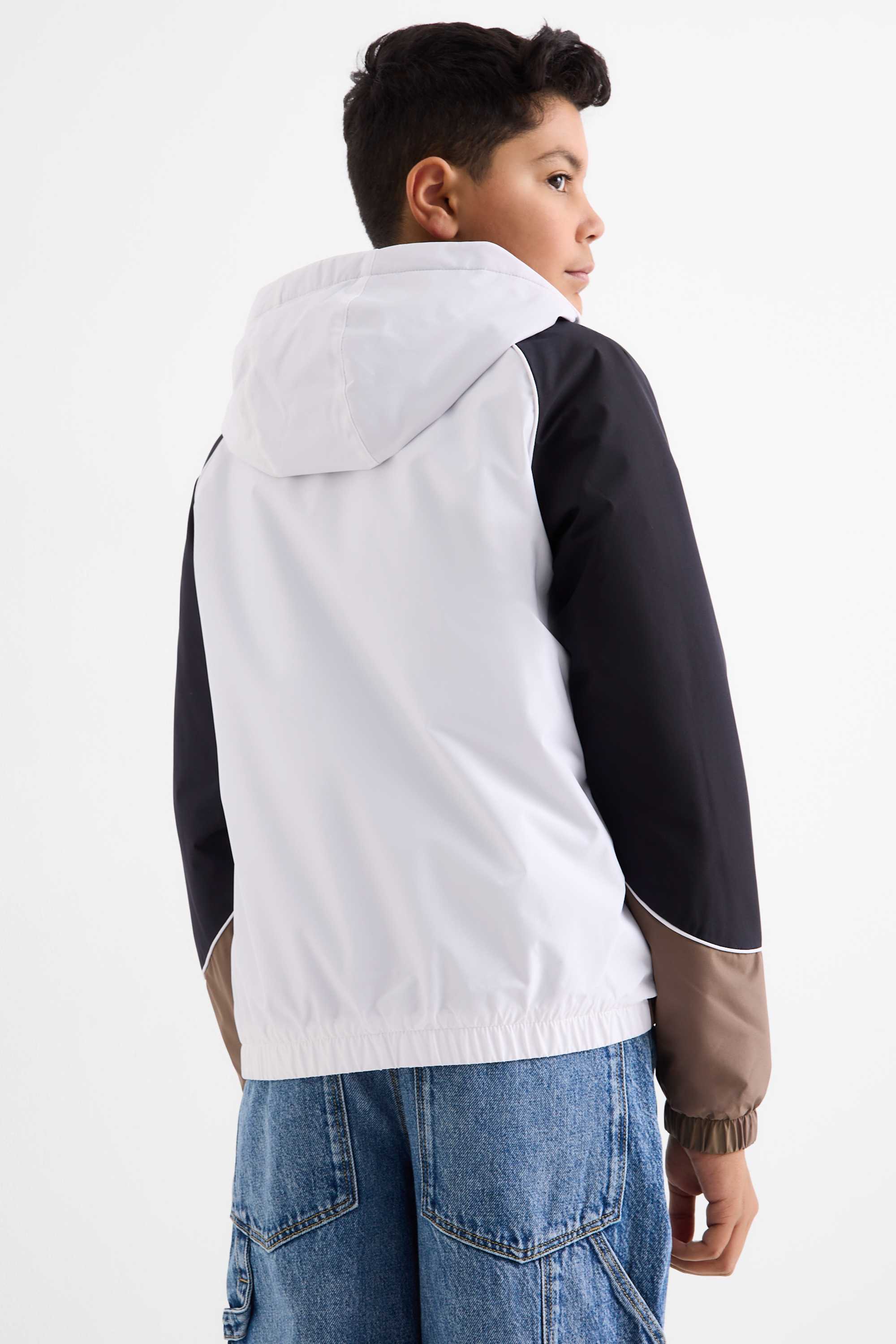 Jacket with hood brown / cremewhite