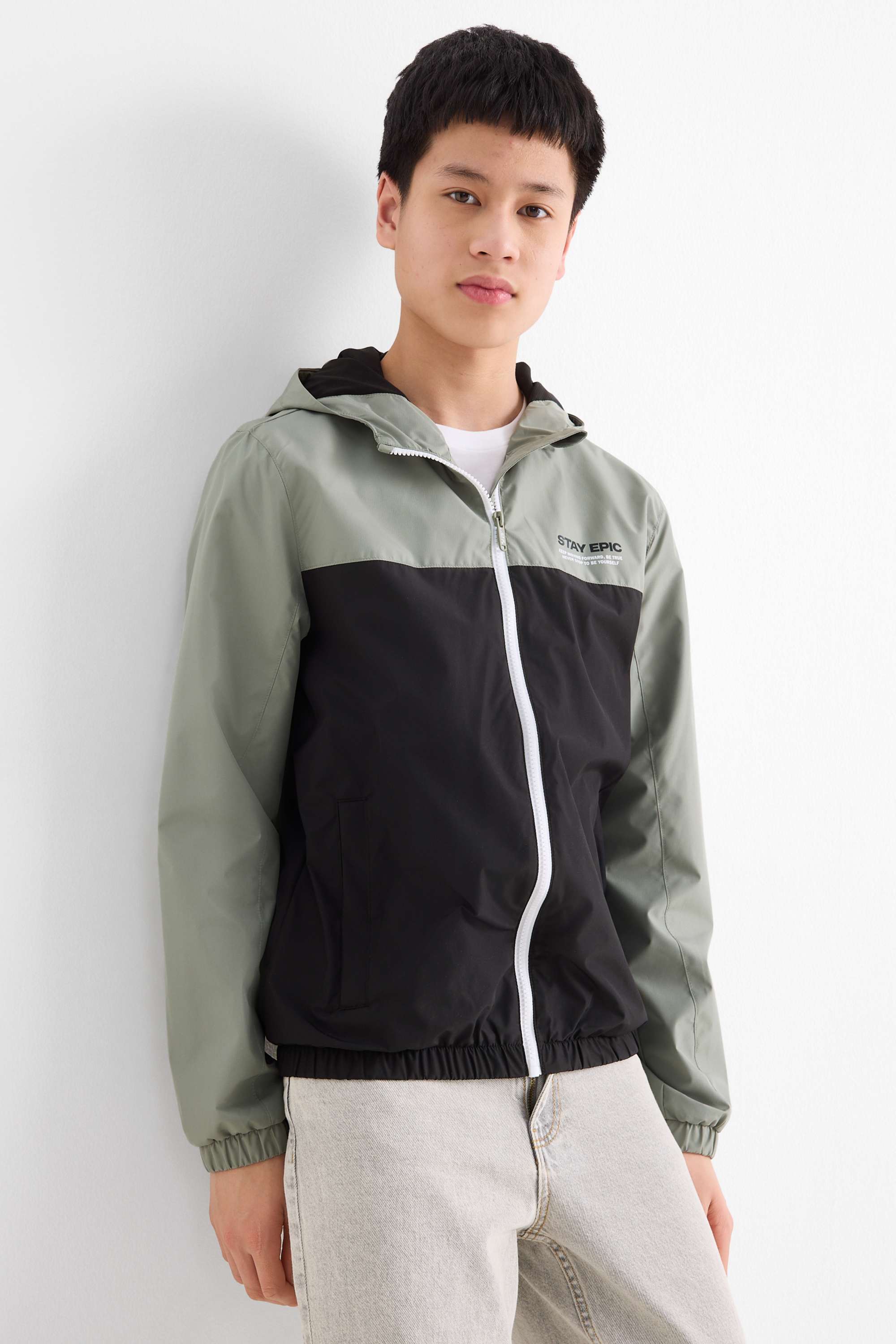 Jacket with hood - water-repellent dark green / black