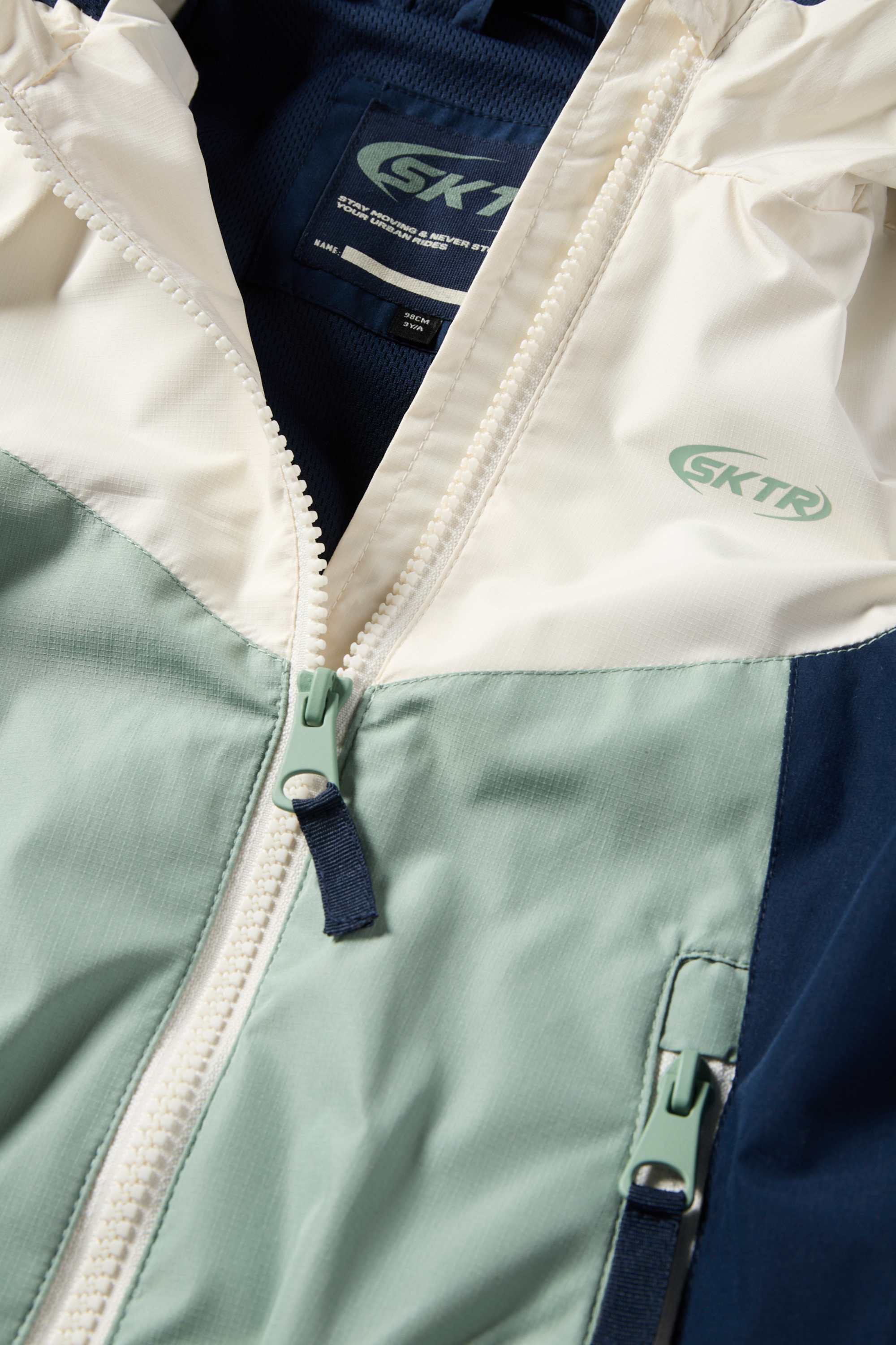 Jacket with hood - water-repellent mint green