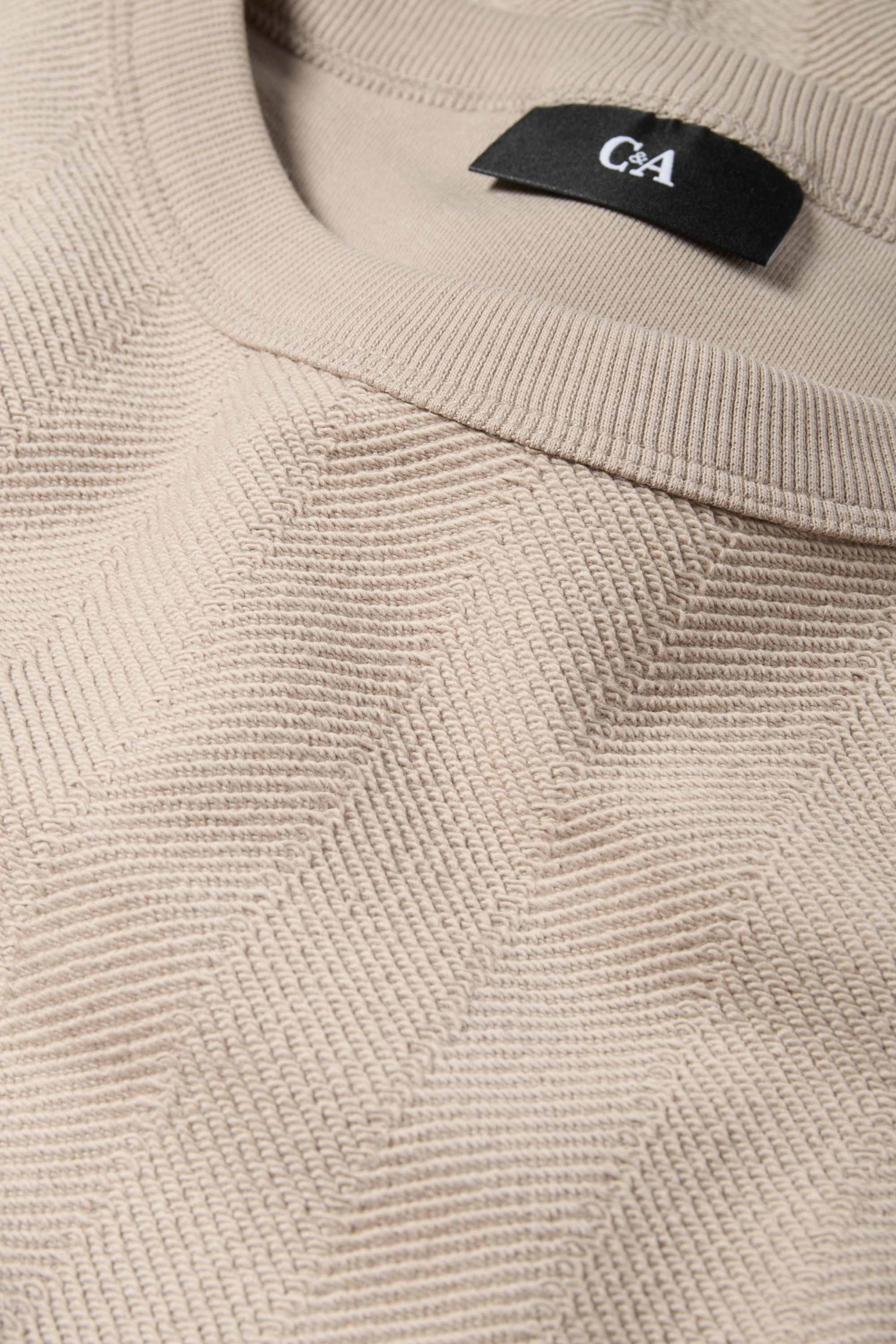 Sweatshirt - textured beige