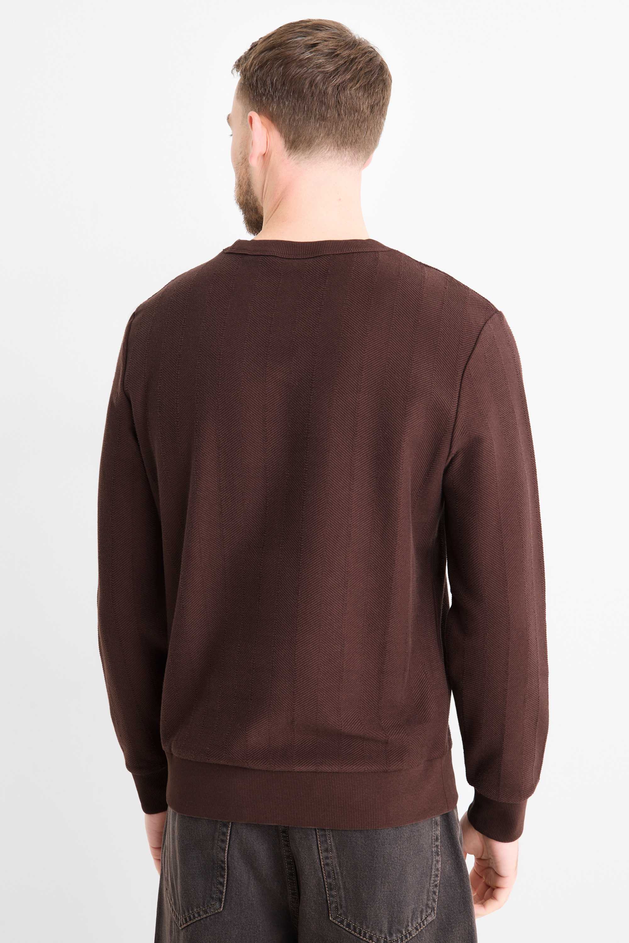 Sweatshirt - textured dark brown