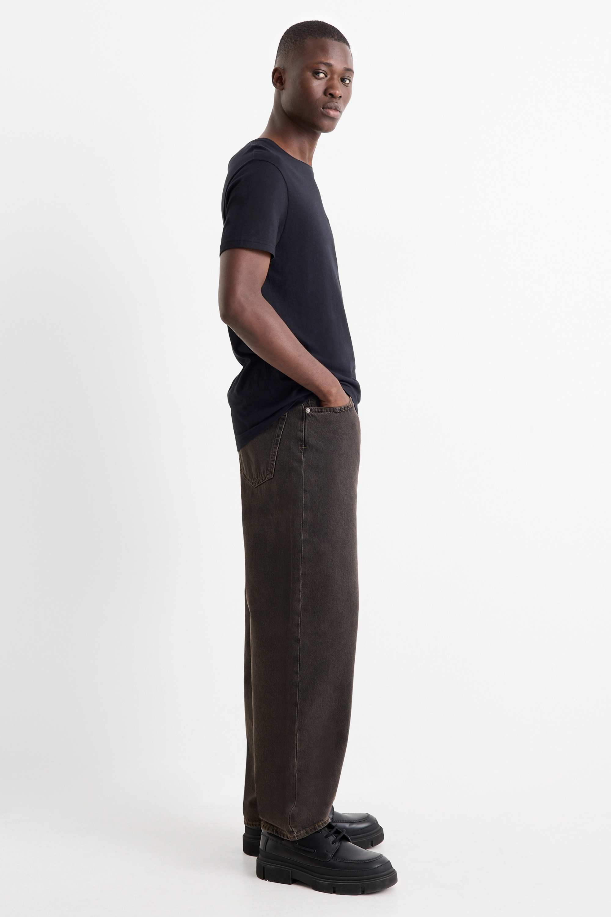 Barrel jeans denim-brown