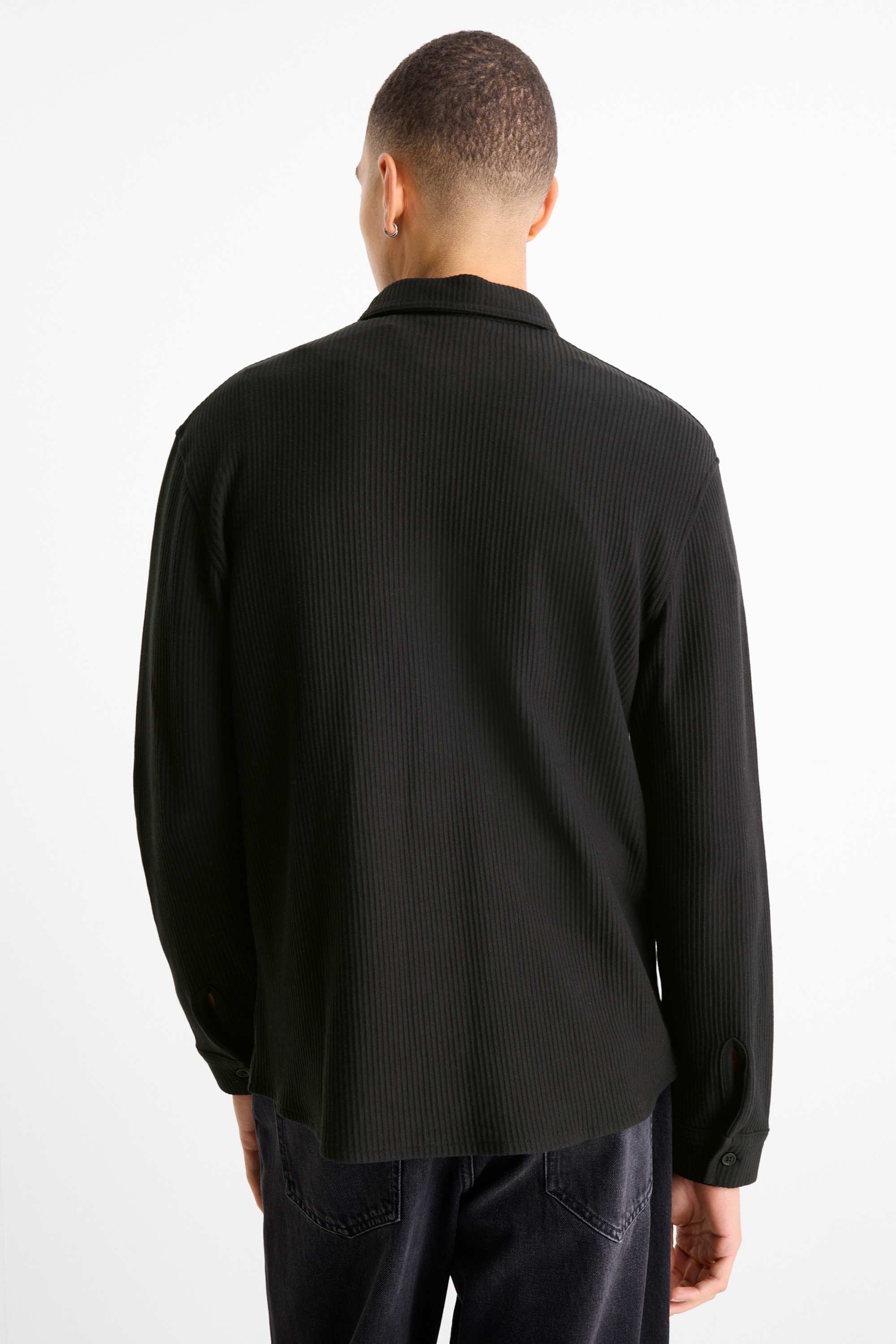 Shirt - relaxed fit - kent collar - ribbed black