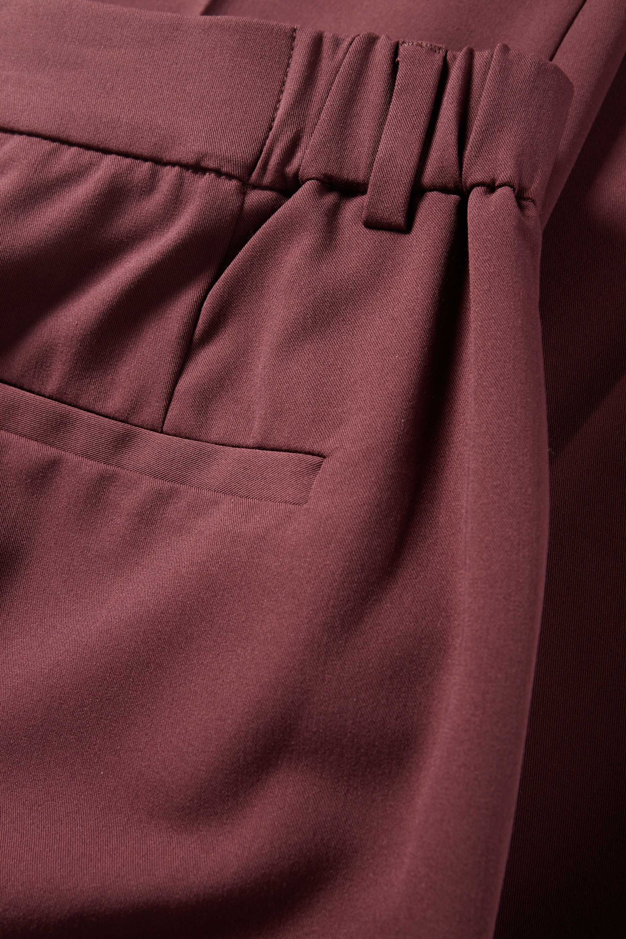 Business trousers - mid-rise waist - cigarette fit bordeaux