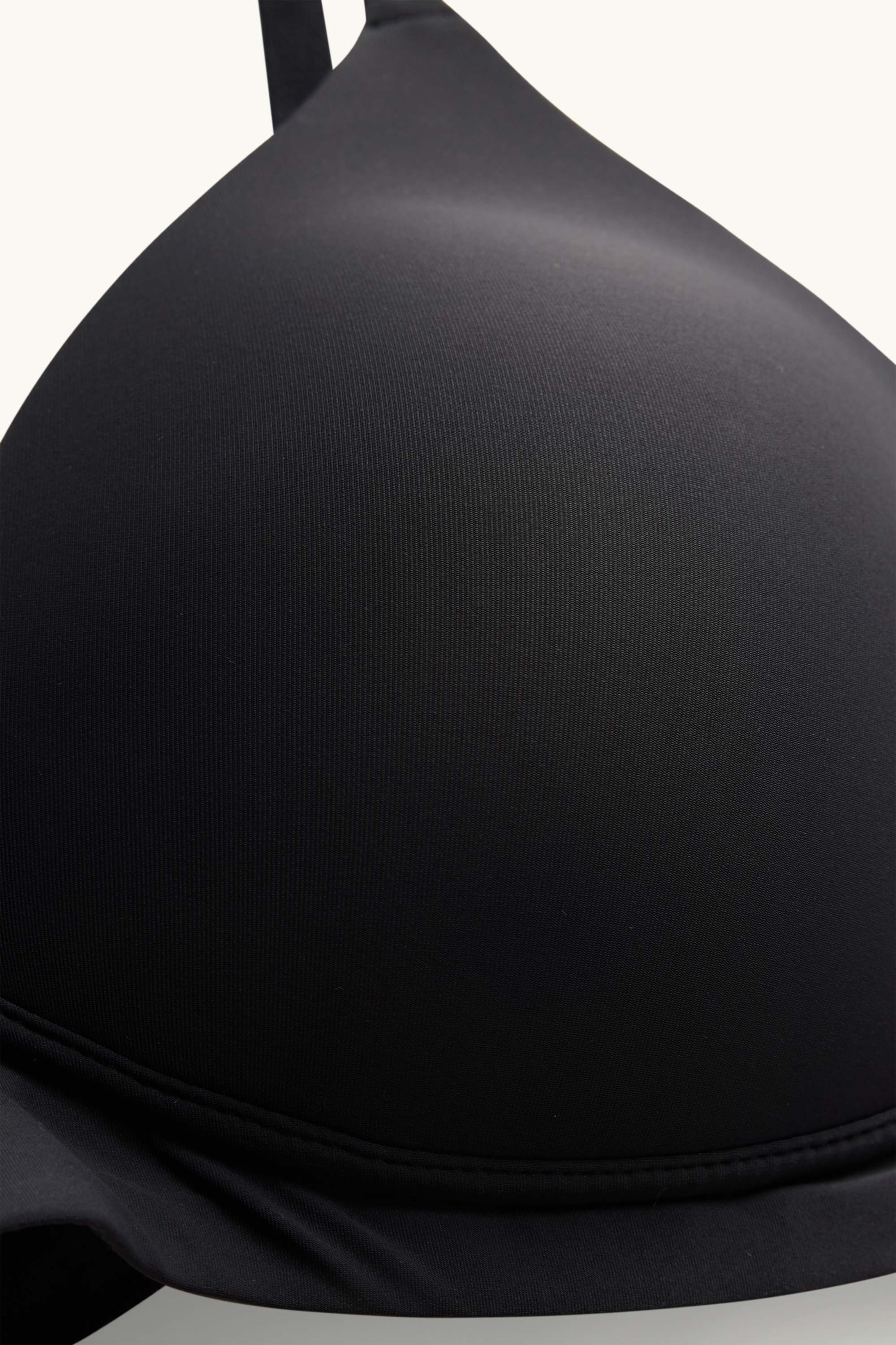 Non-wired bra - padded - LYCRA® black