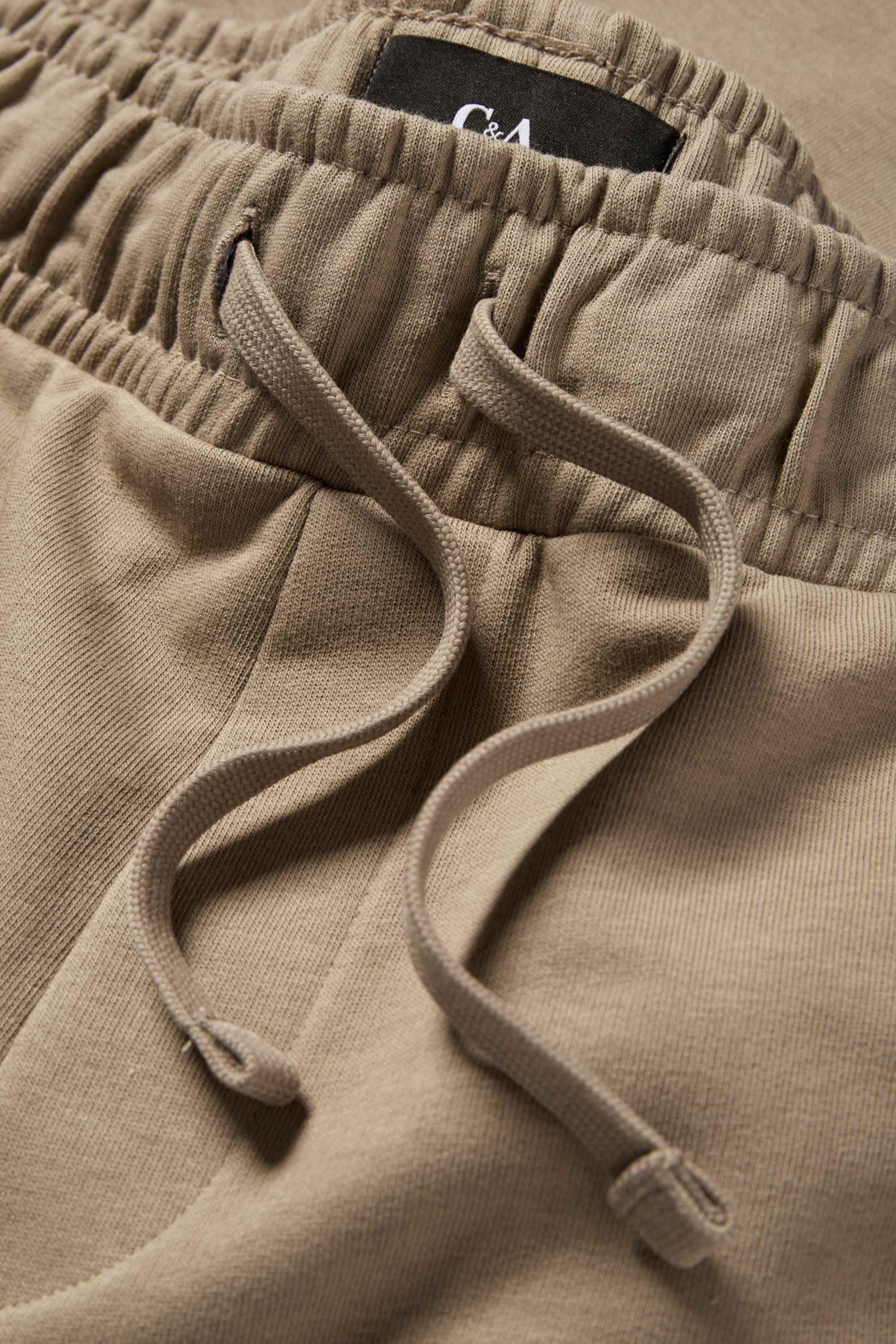 Sweat shorts light brown