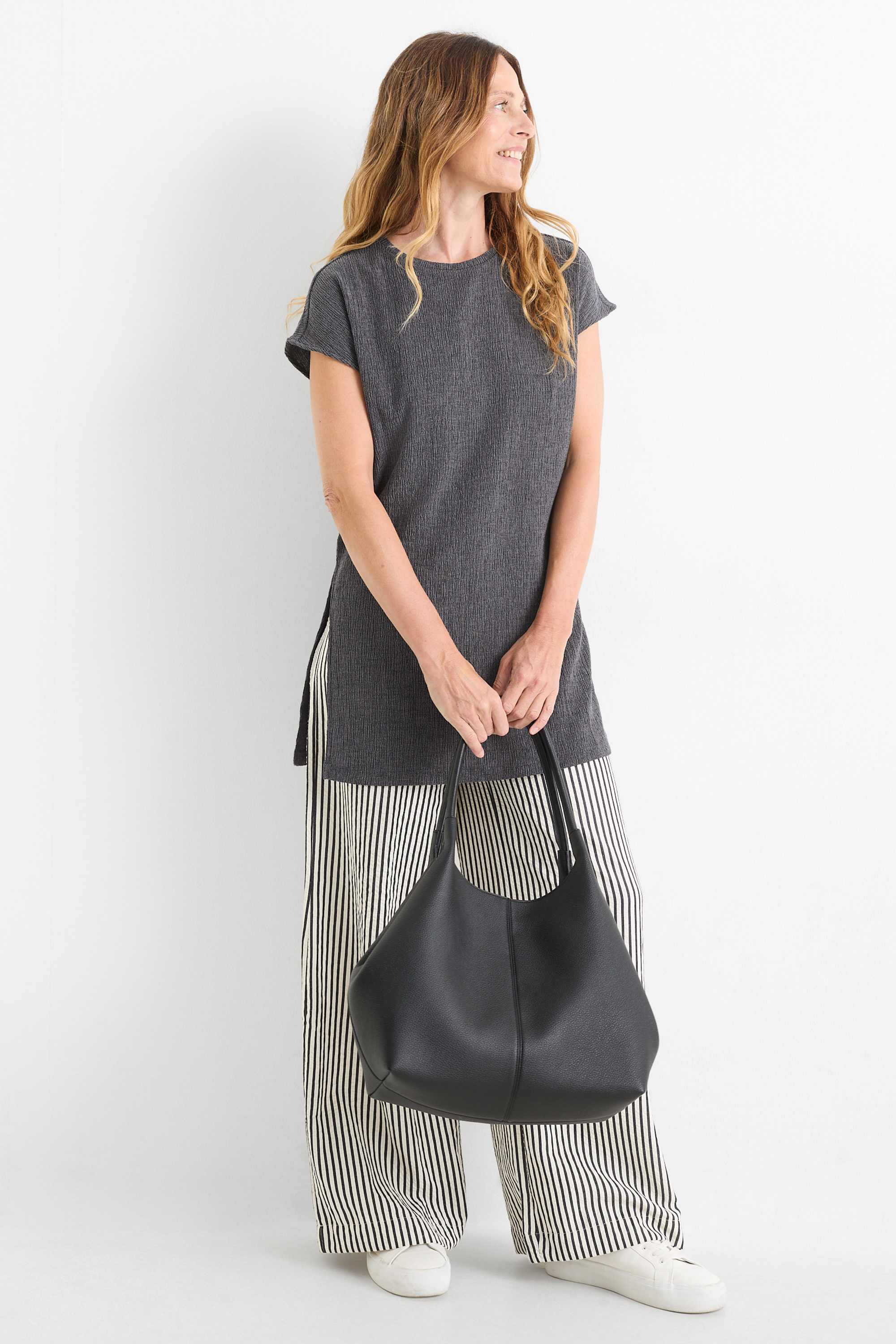 T-shirt - slim fit - textured dark gray