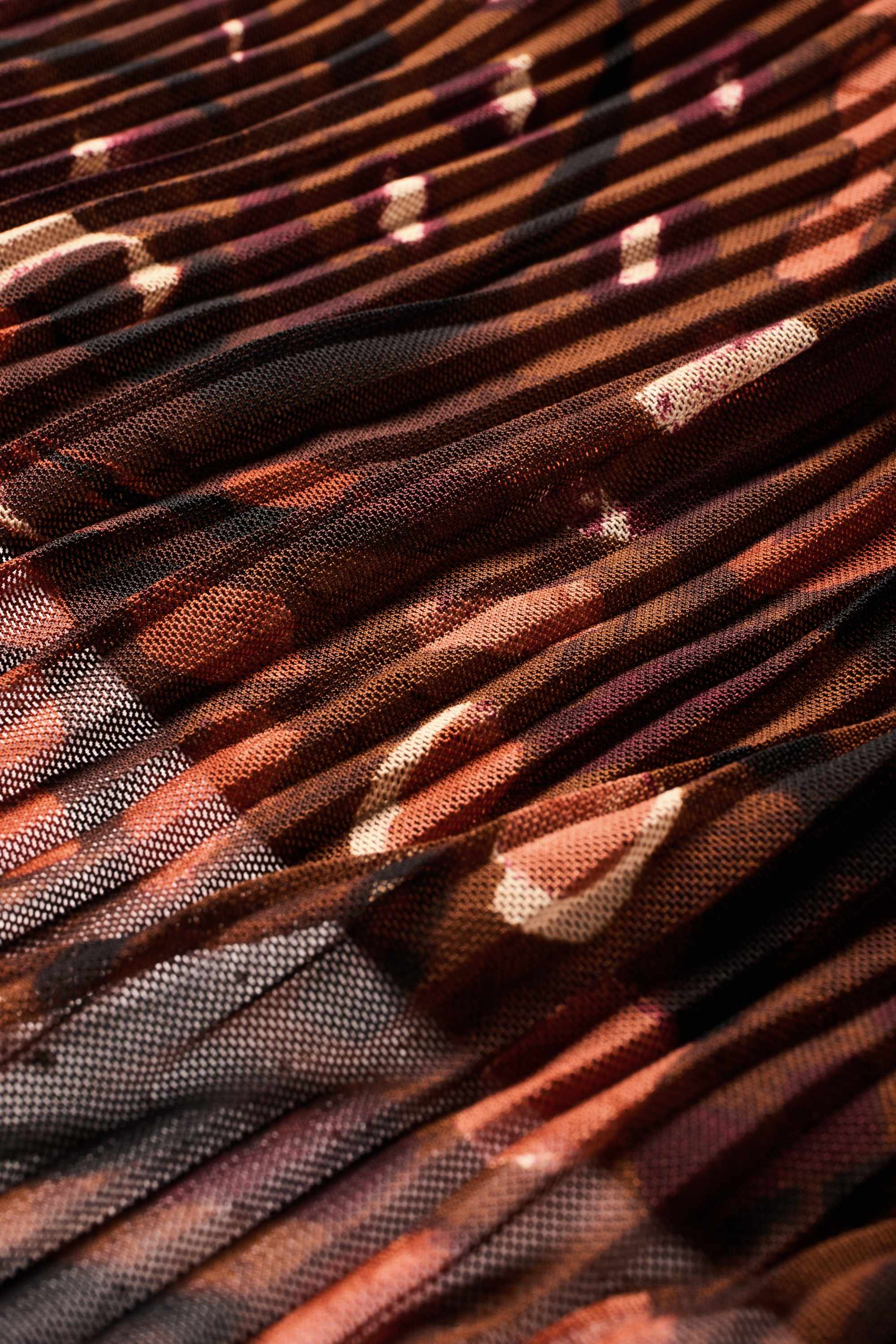 Mesh skirt - patterned brown