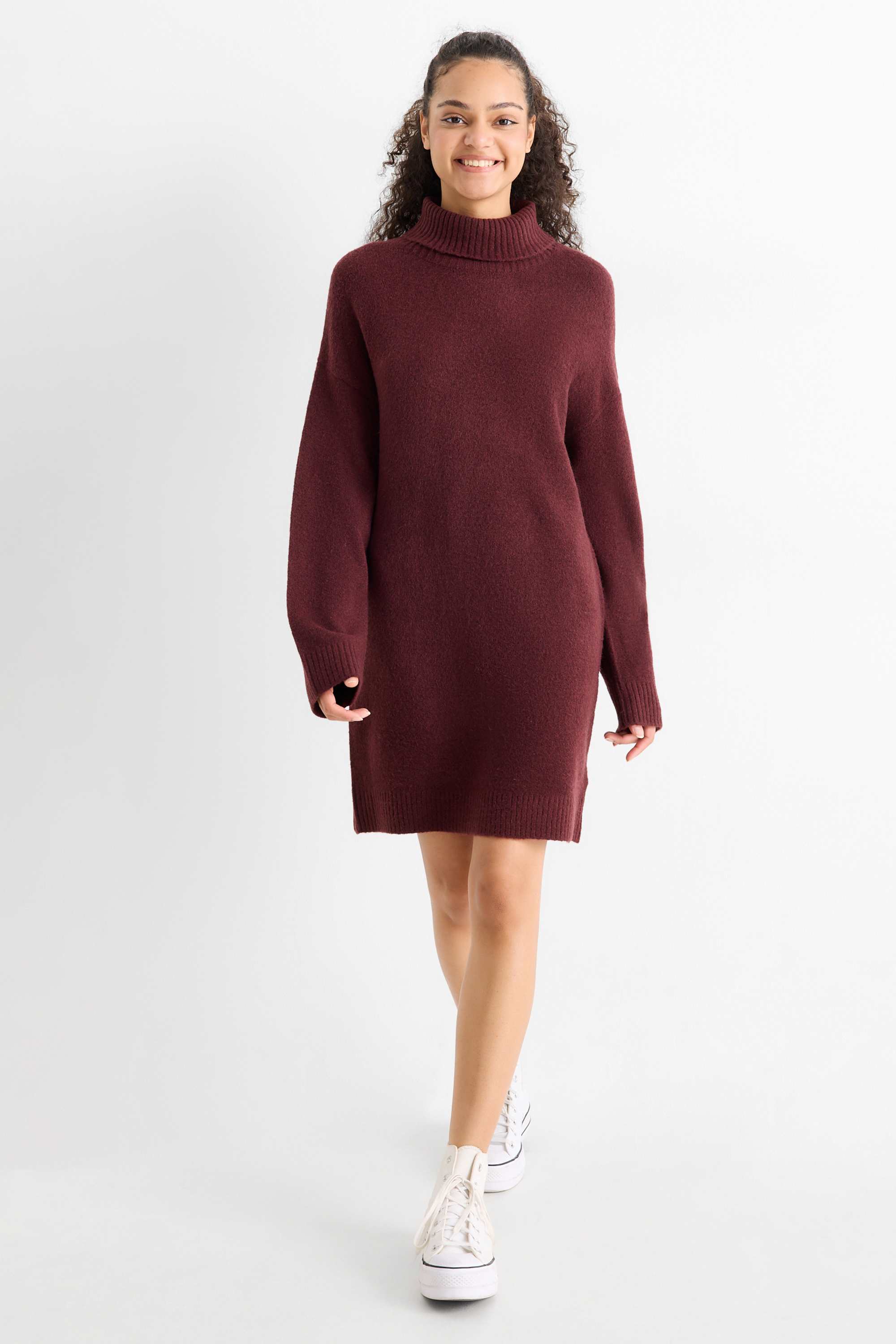 Knitted dress bordeaux