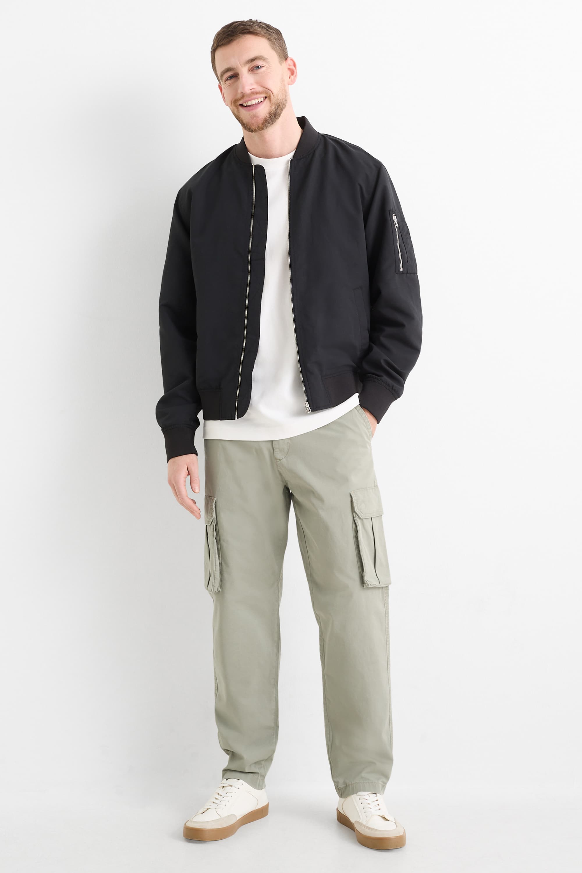 Cargo trousers - tapered fit khaki