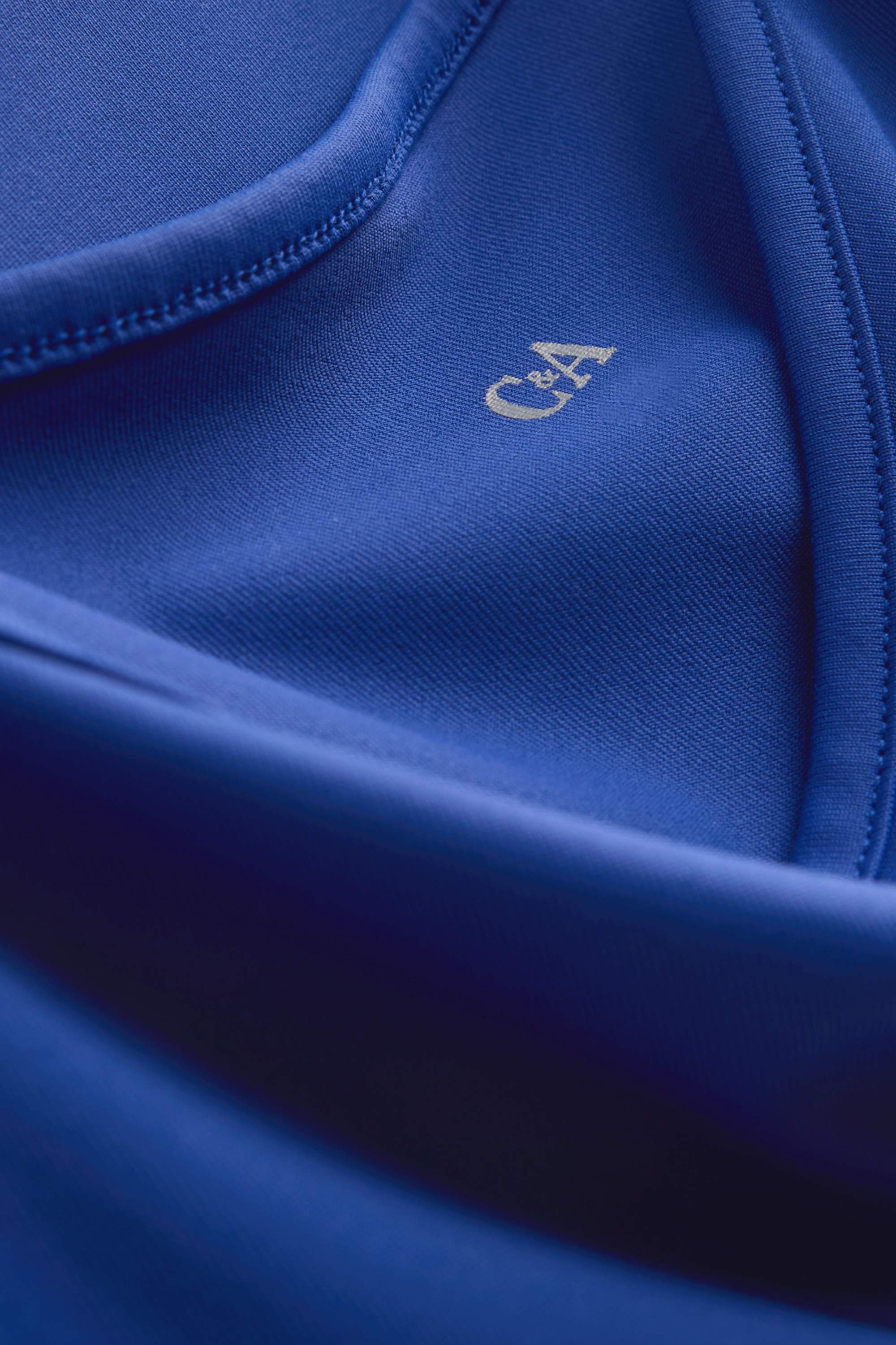 Top blue
