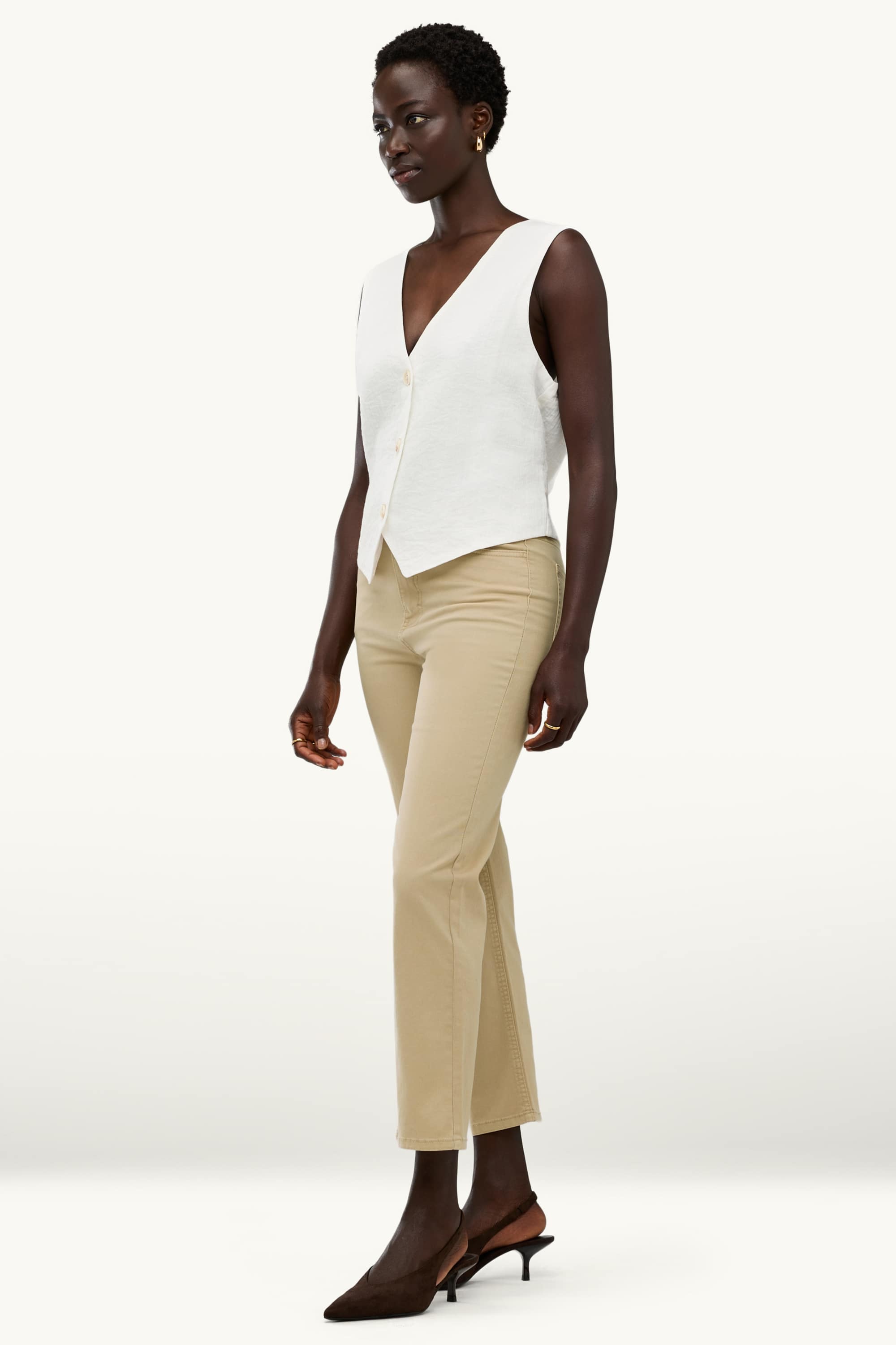 Cloth trousers - mid-rise waist - straight leg beige