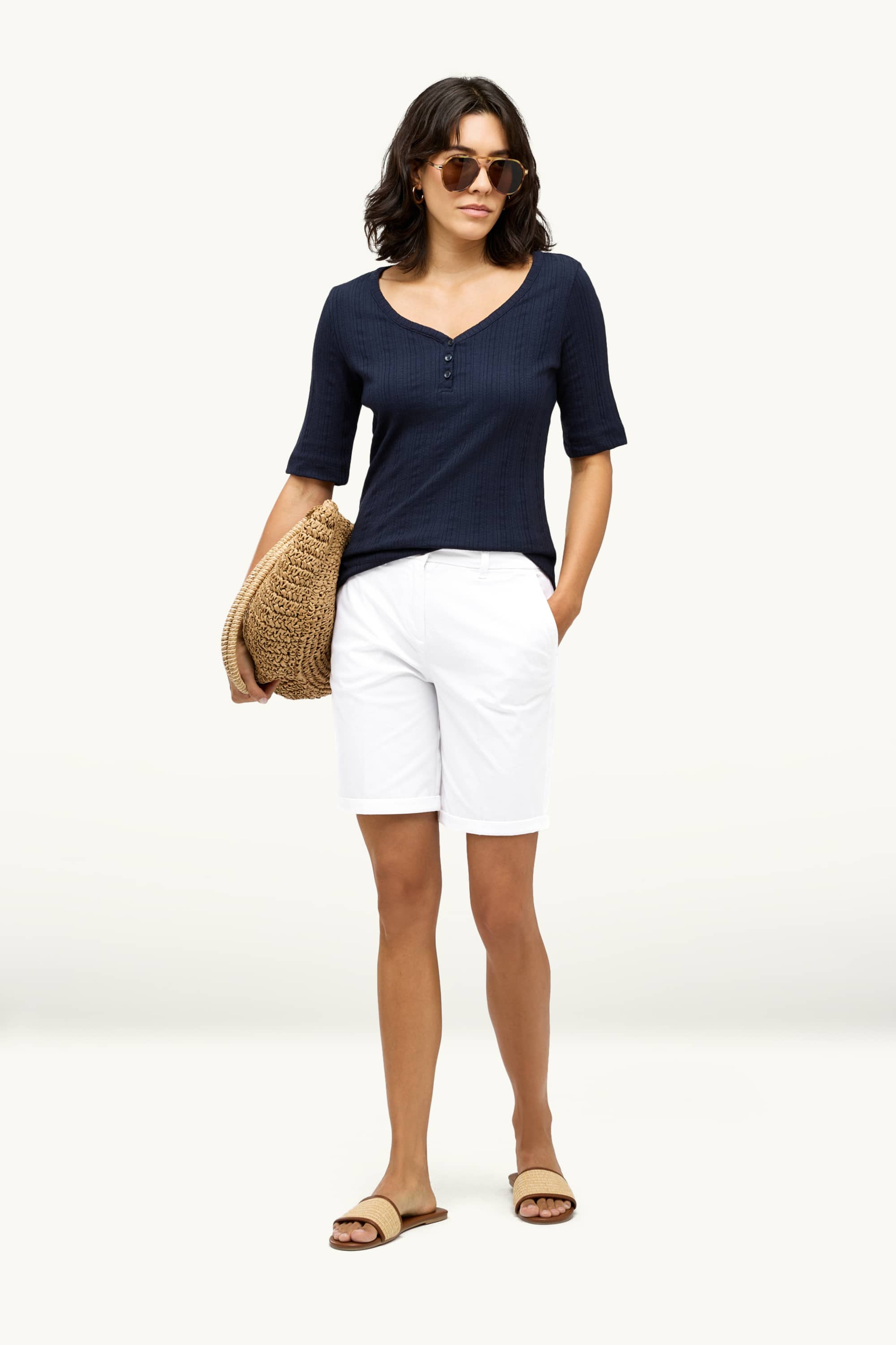 Basic Bermuda shorts - mid-rise waist white (5)