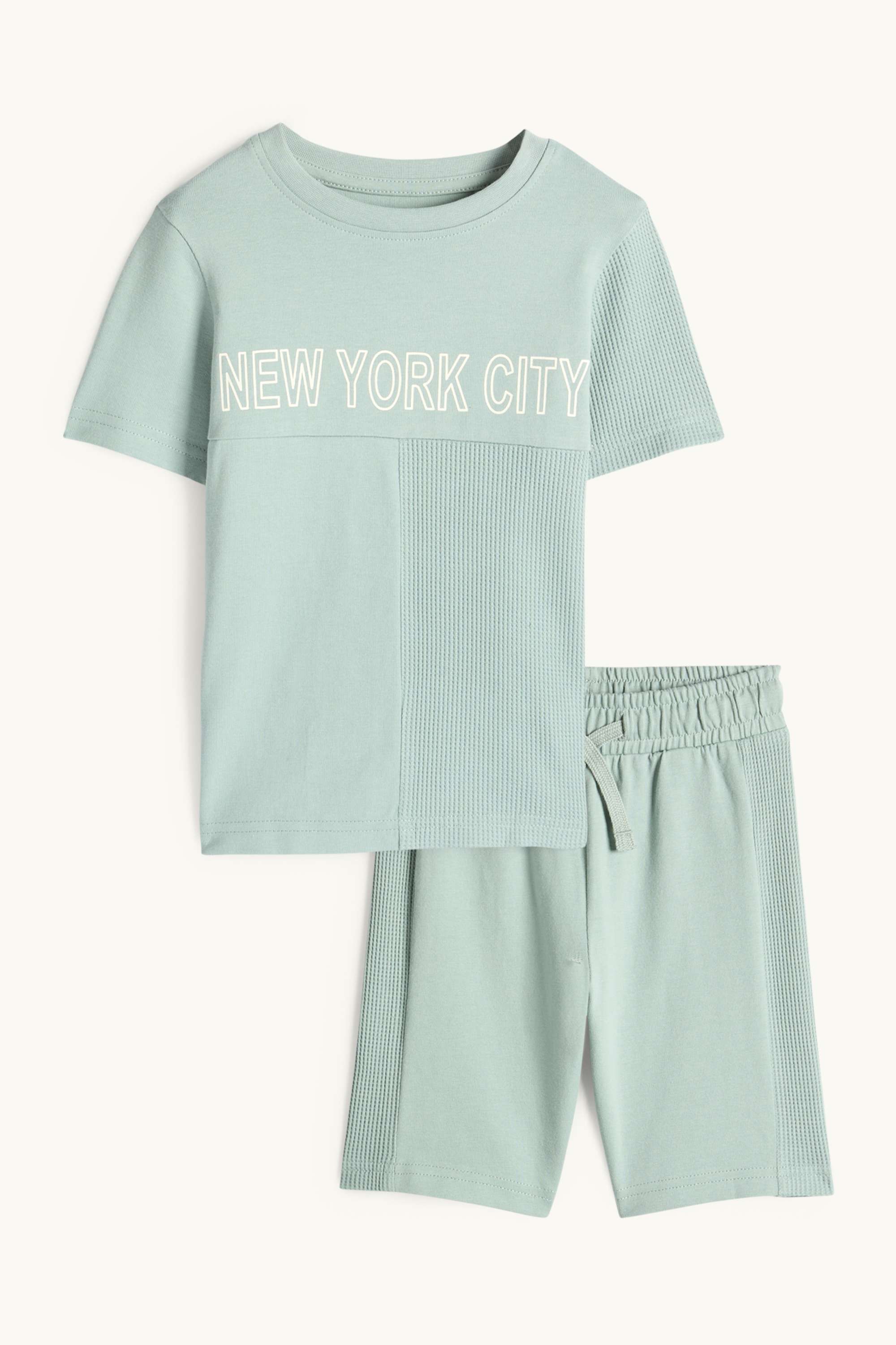 New York - set - short sleeve T-shirt and shorts - 2 piece green