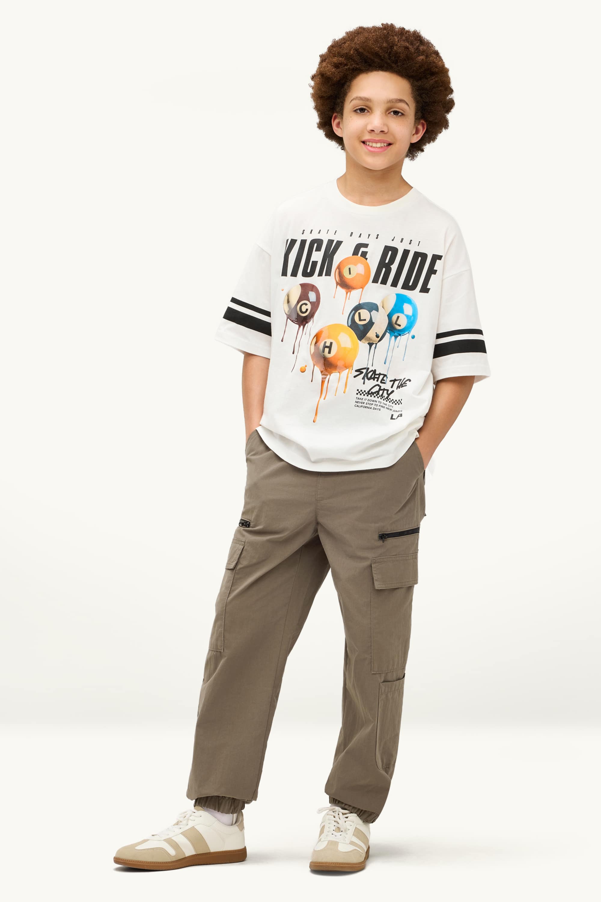 Cargo trousers brown