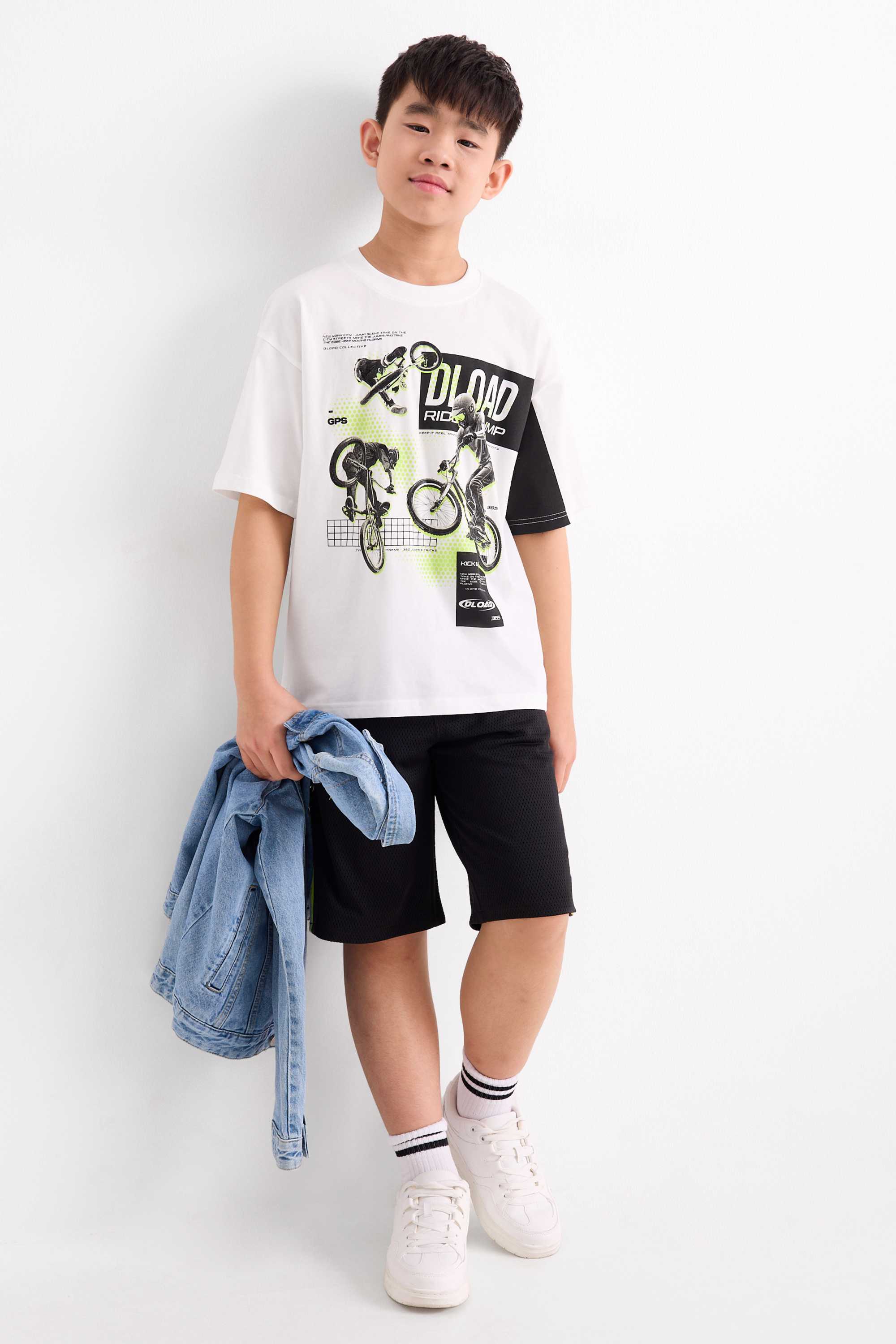 BMX - set - short sleeve T-shirt and shorts - 2 piece white / black