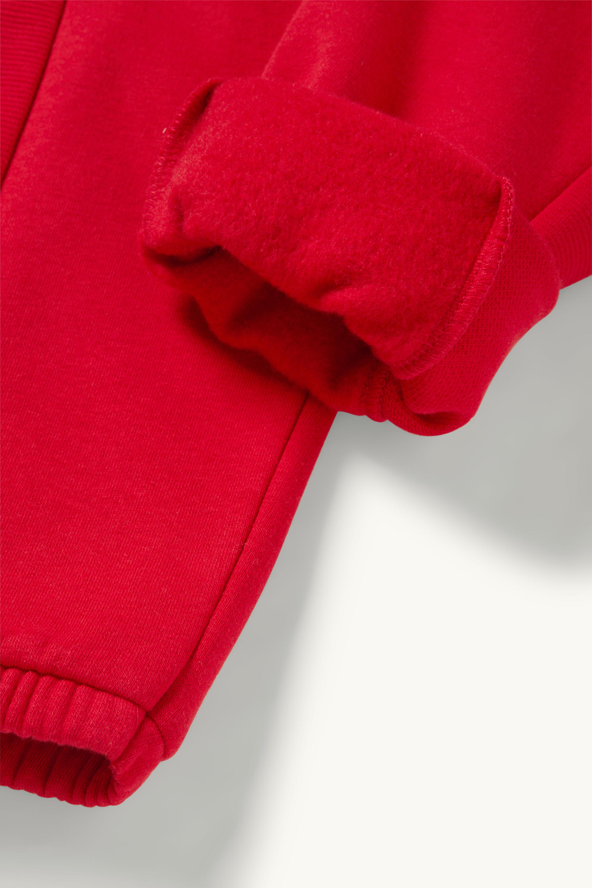 Joggers red