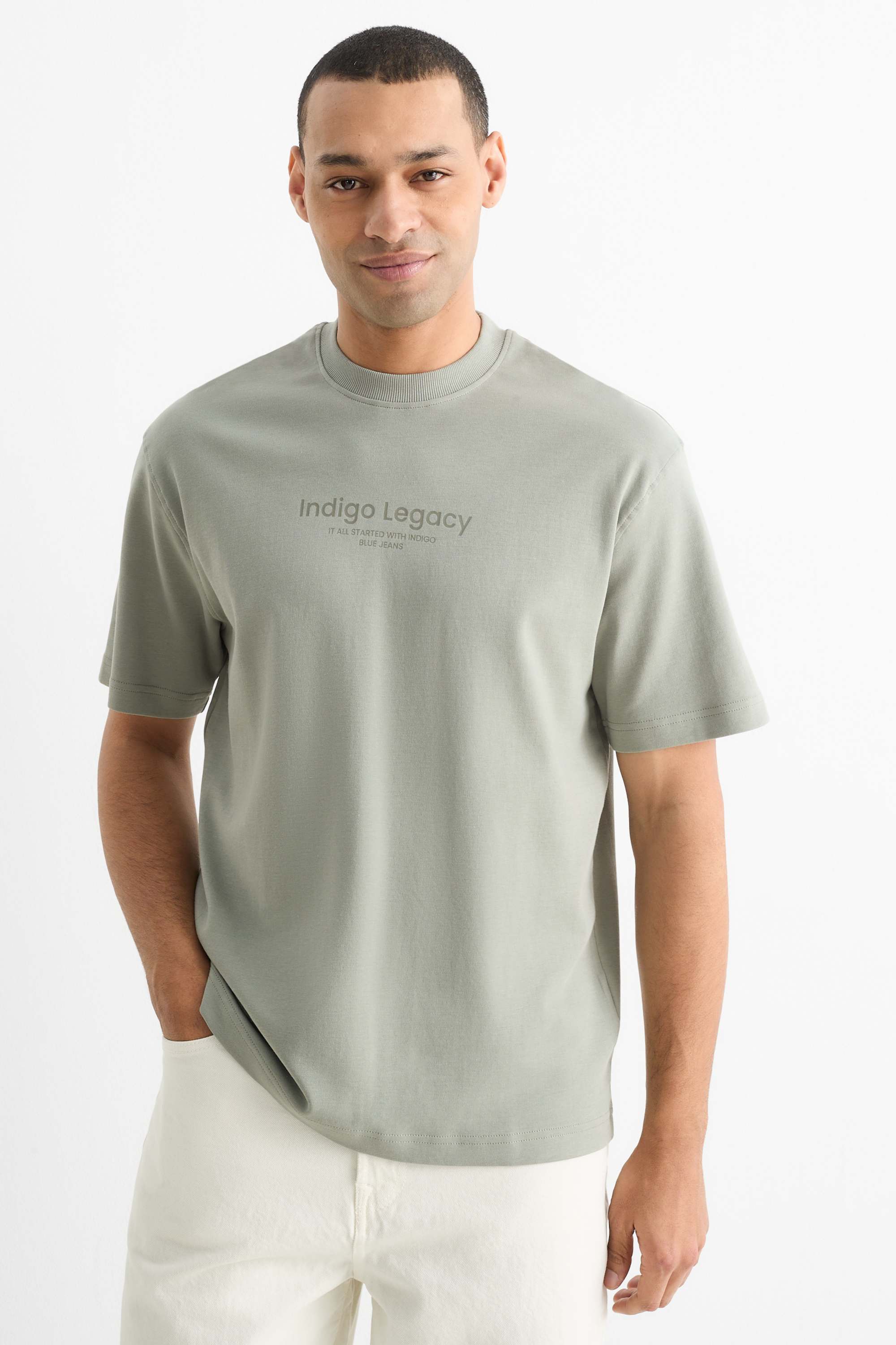 T-shirt - relaxed fit green