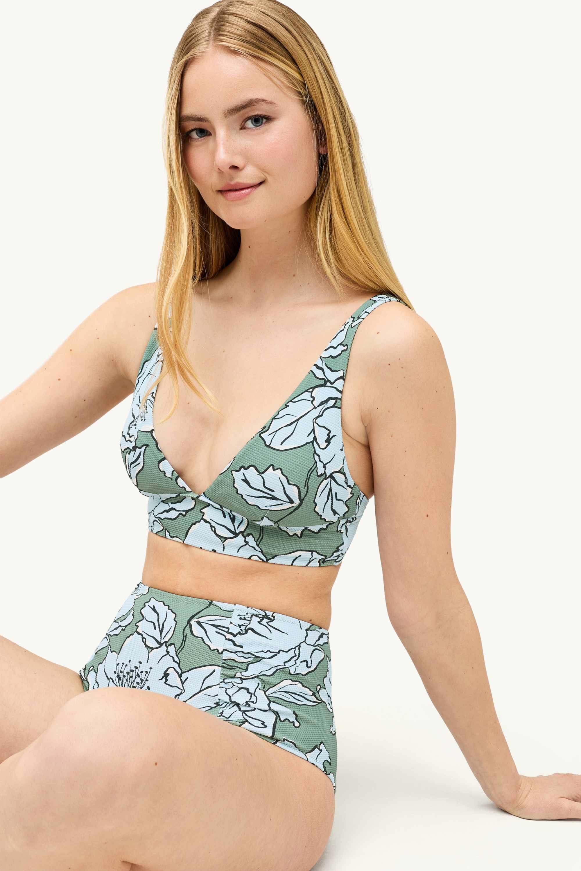 Bikini bottoms - high waist - LYCRA® XTRA LIFE™ green
