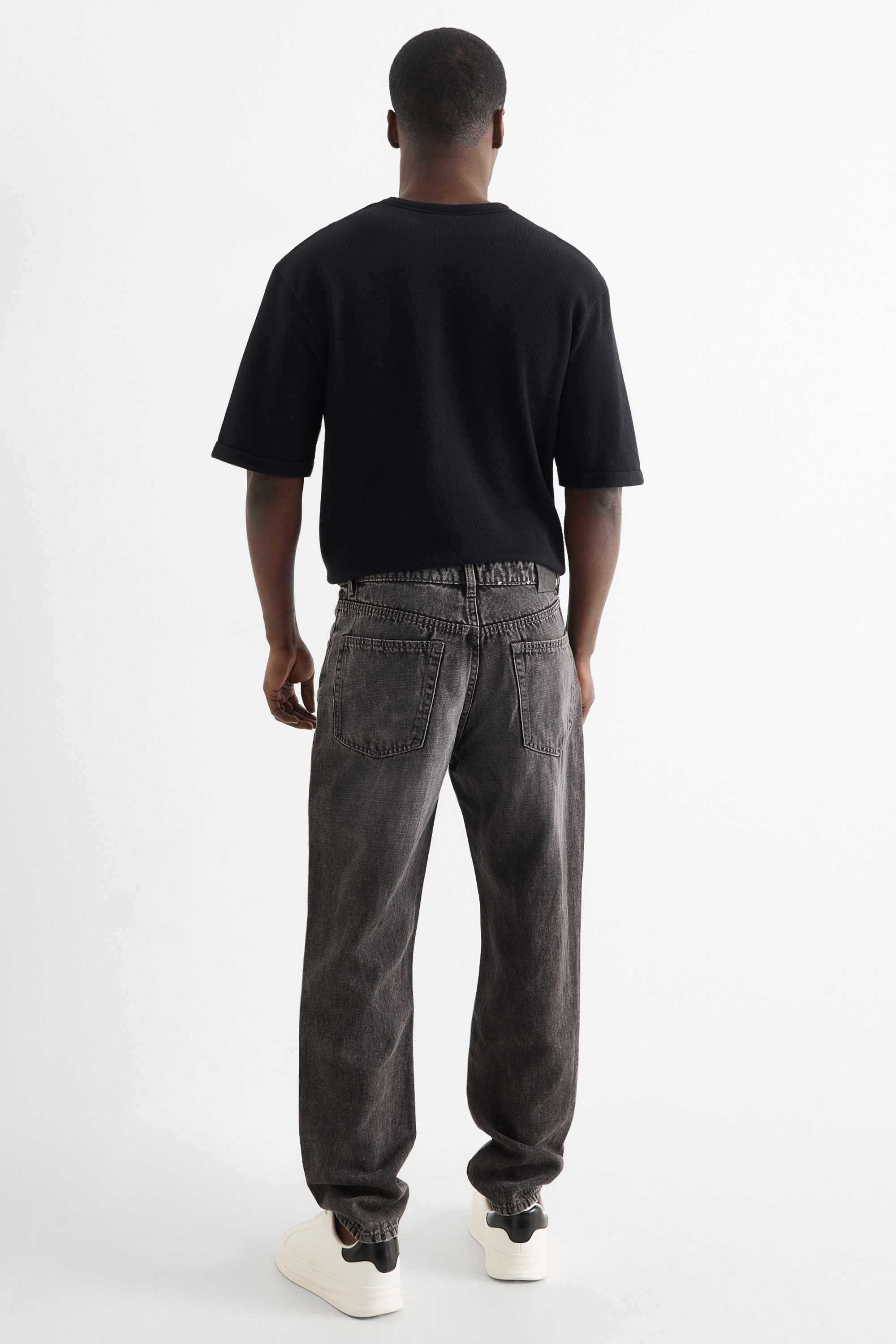 Relaxed tapered jeans with linen content black
