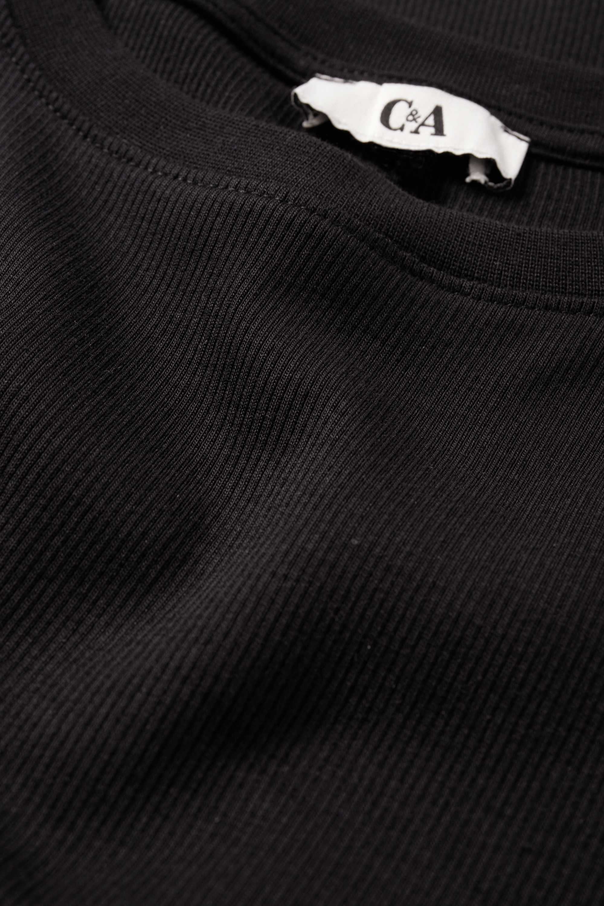 Cropped long sleeve top - slim fit - ribbed black