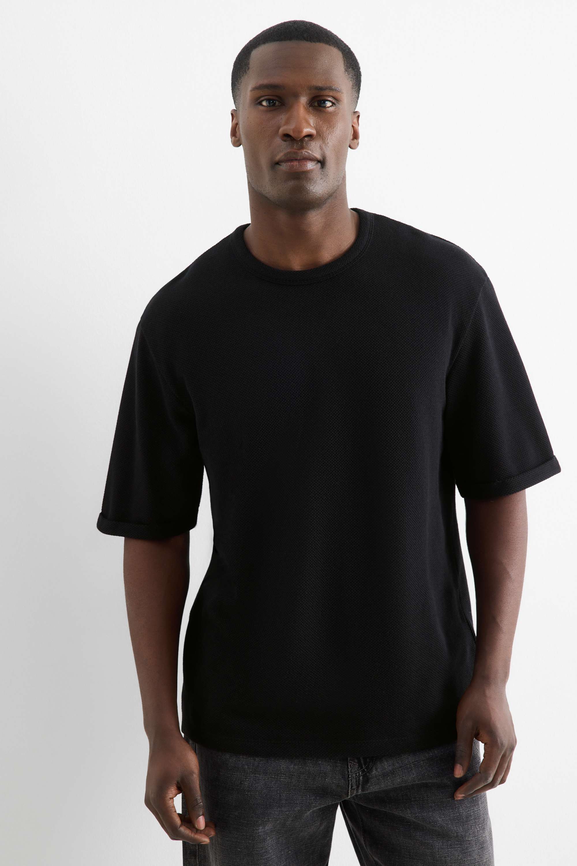T-shirt - relaxed fit - textured black