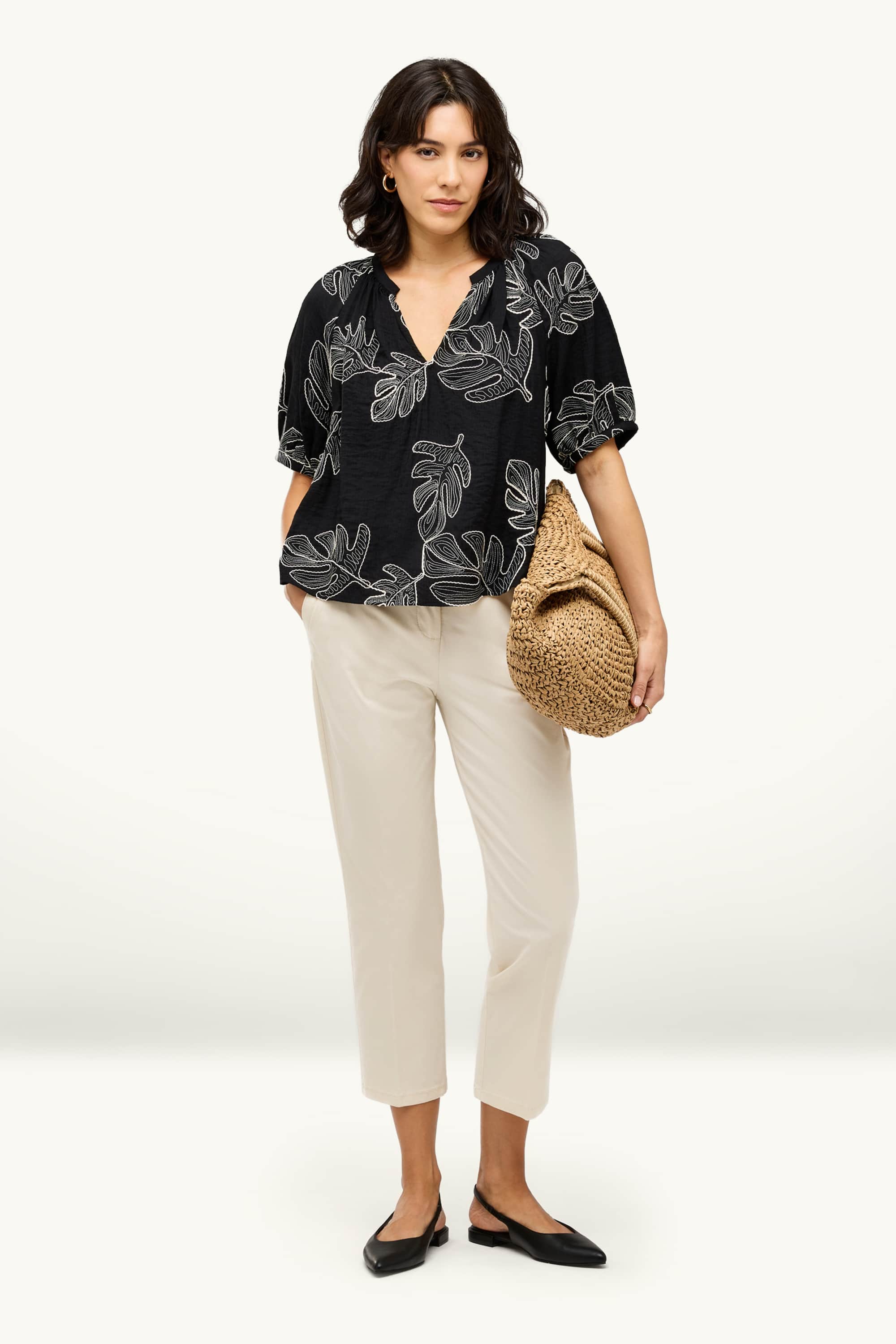 Cloth trousers - mid-rise waist - tapered fit white