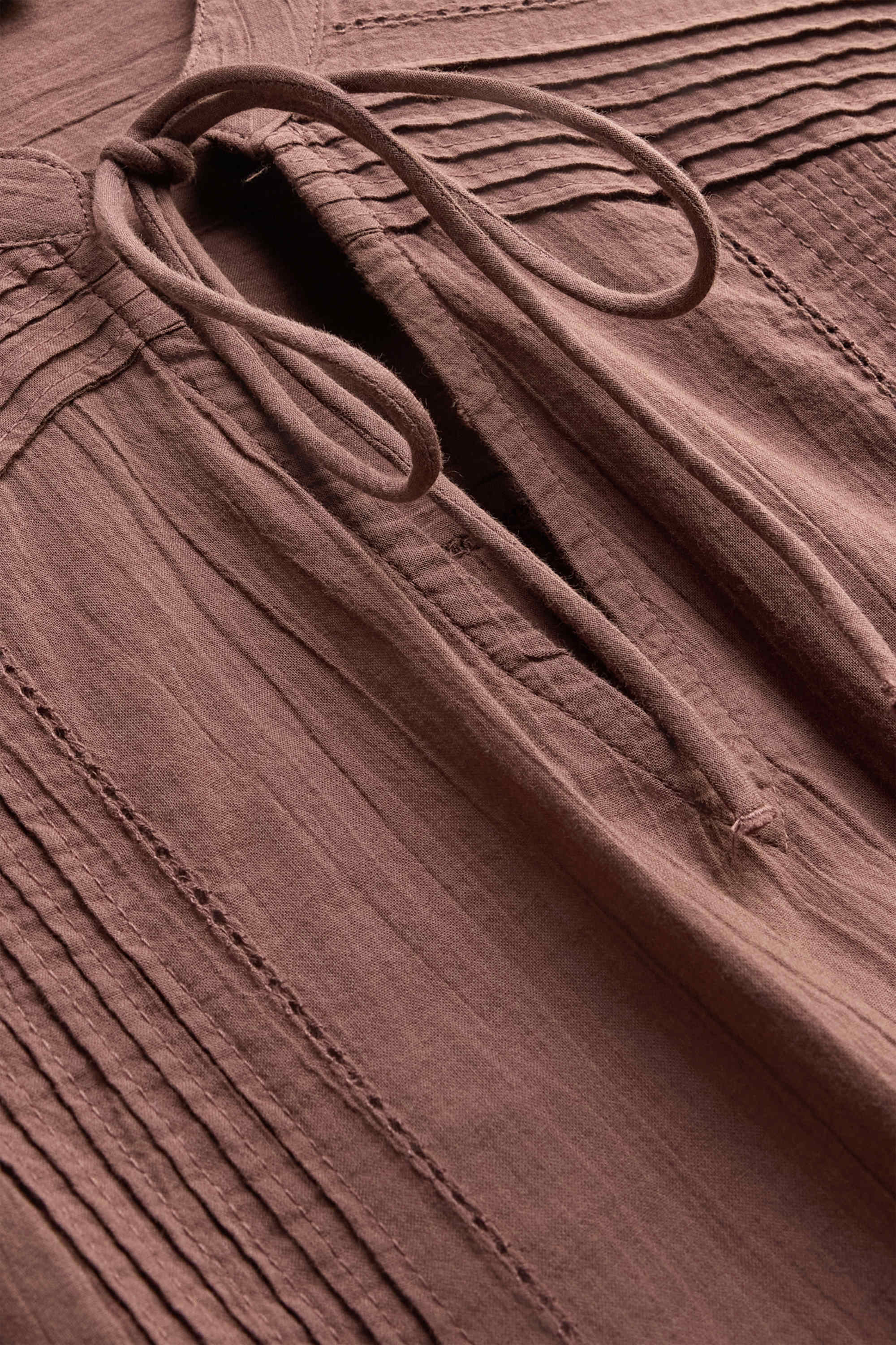 V-neck blouse brown