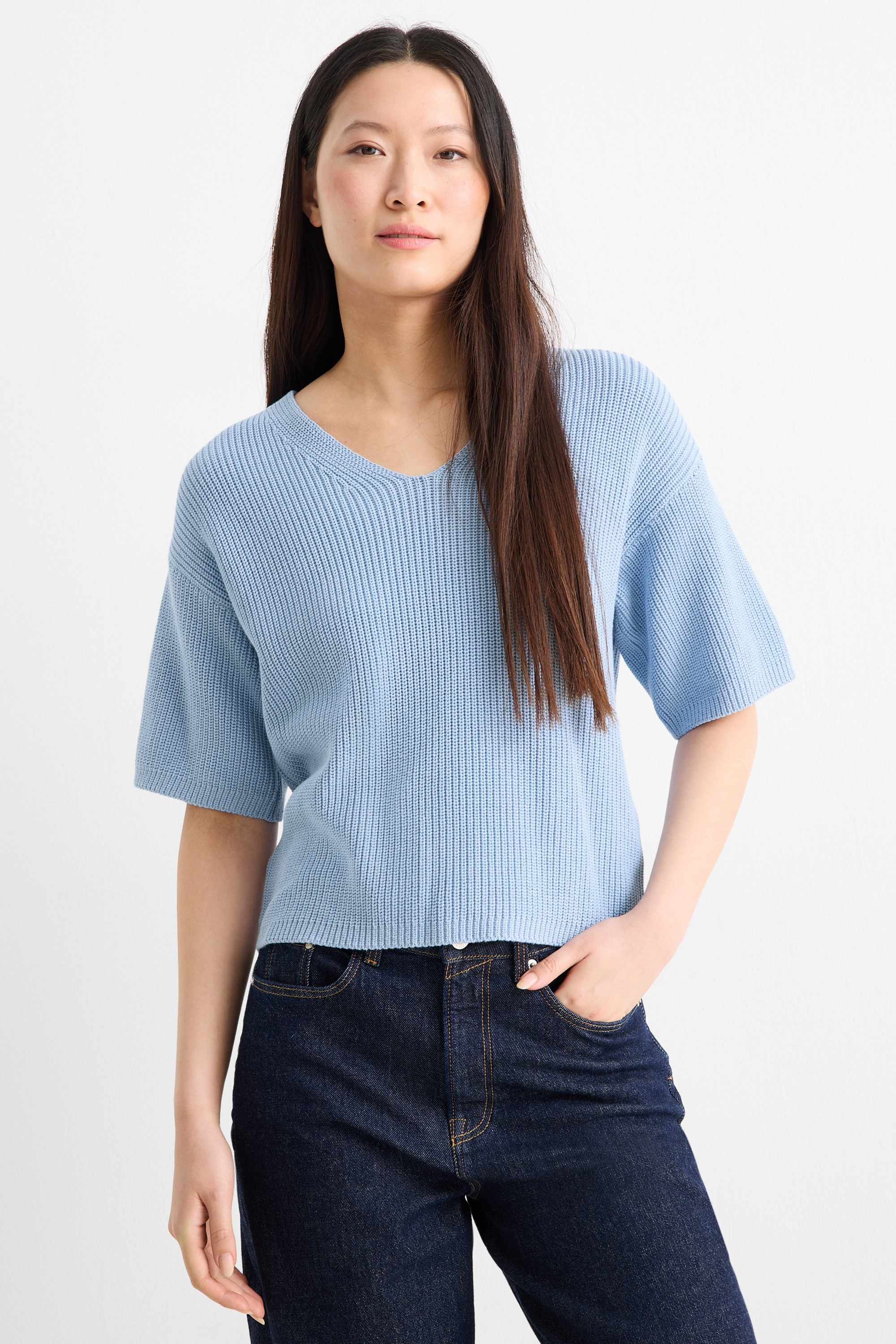 Knitted jumper - short sleeve light blue