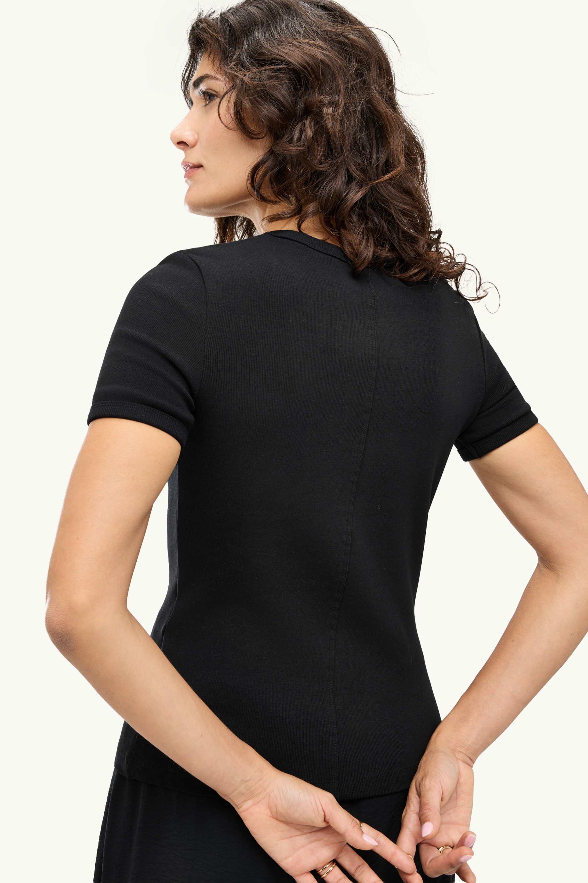 V-neck T-shirt - slim fit - skinny rib black / red