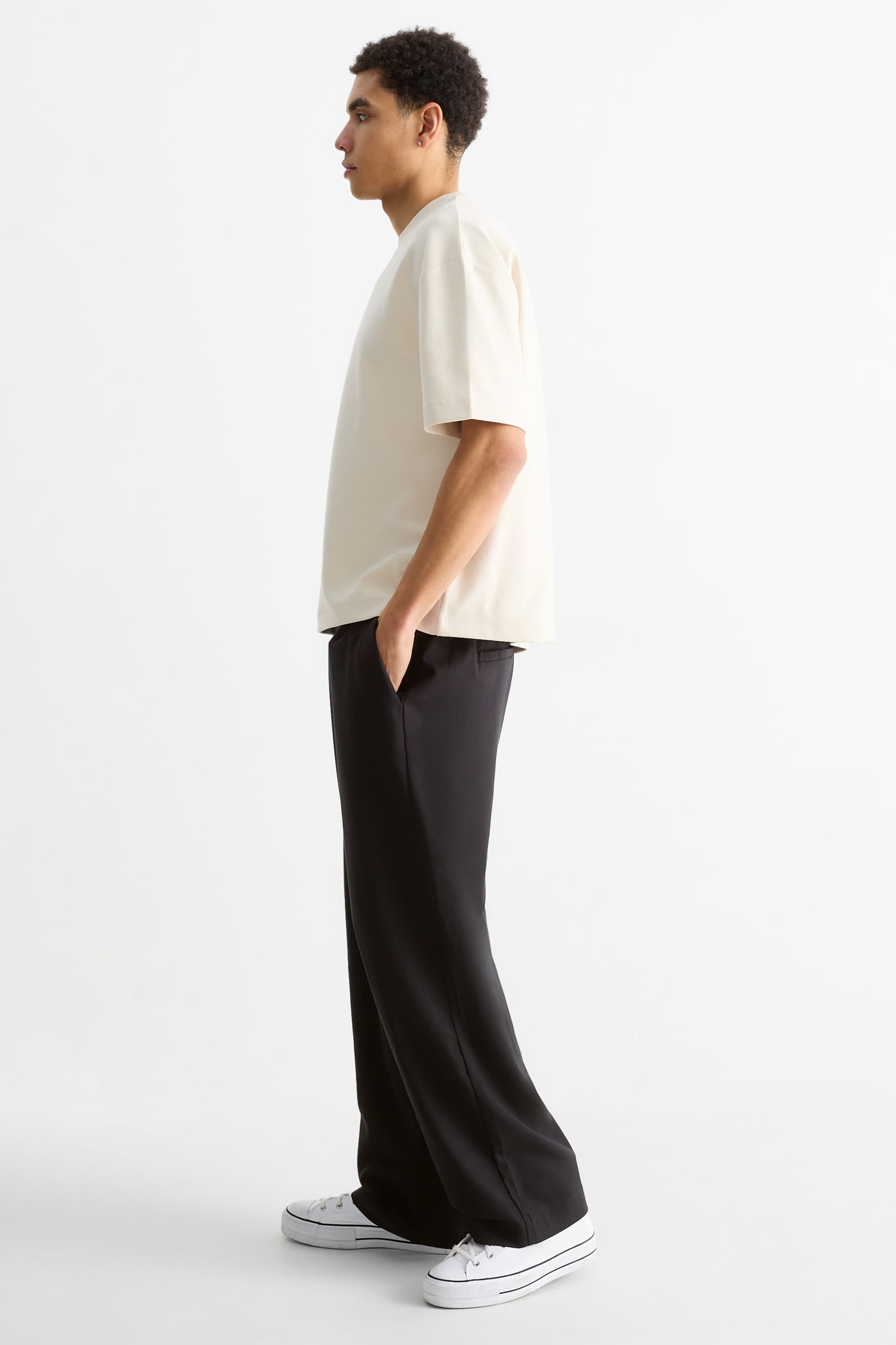 Trousers black