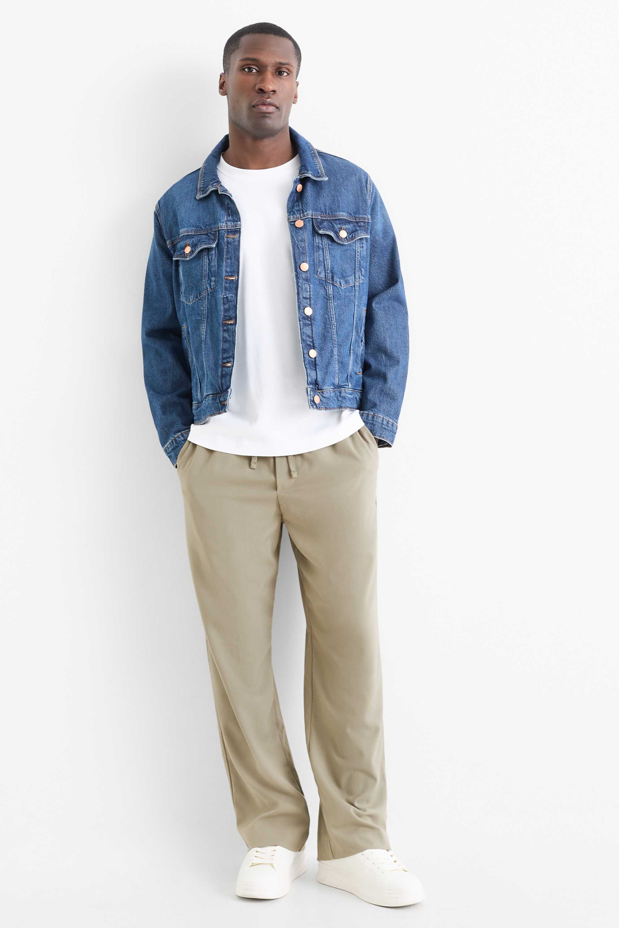 Trousers green