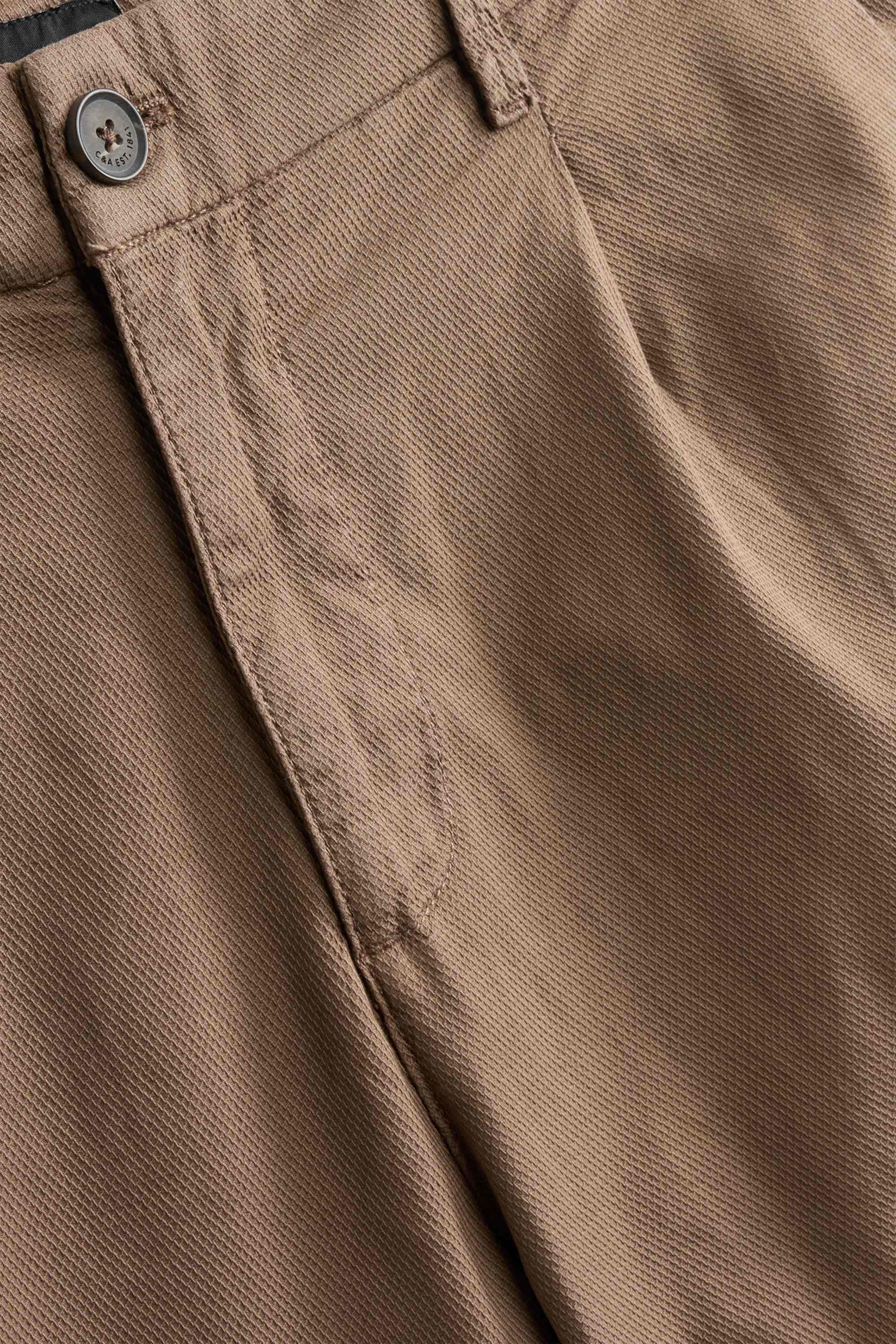 Chinos - tapered fit - textured light brown