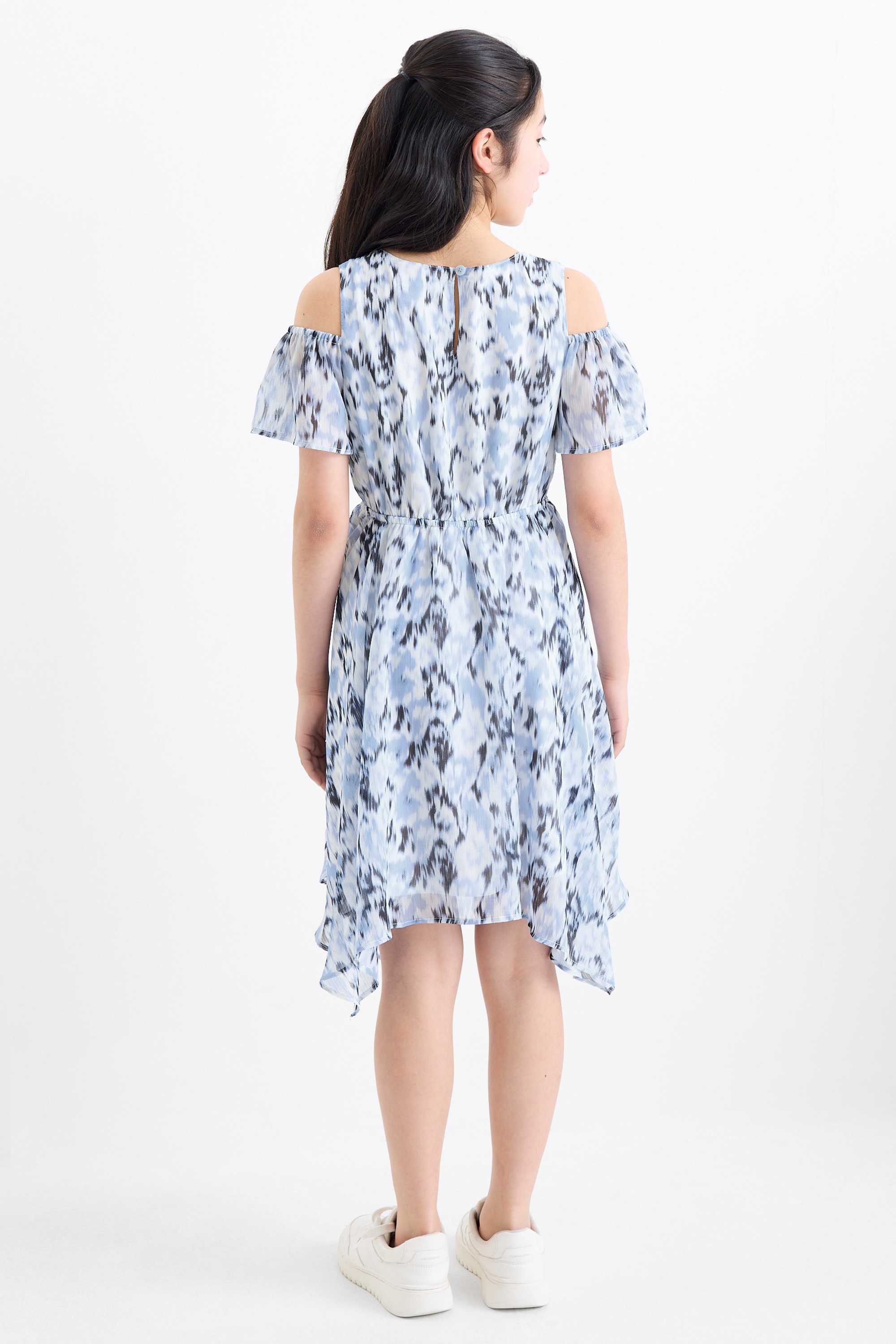 Dress - patterned white / blue