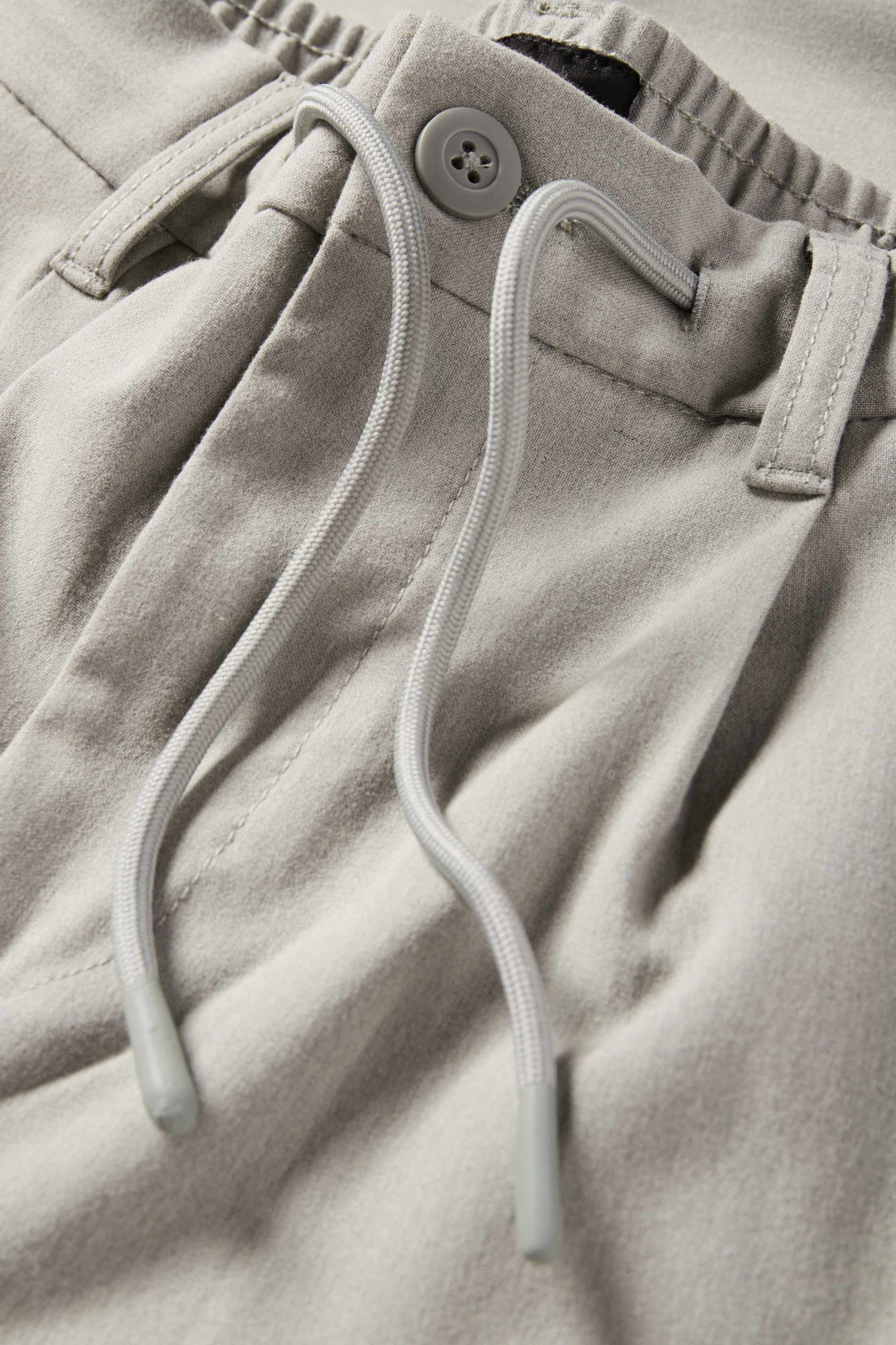 Chinos - tapered fit light gray